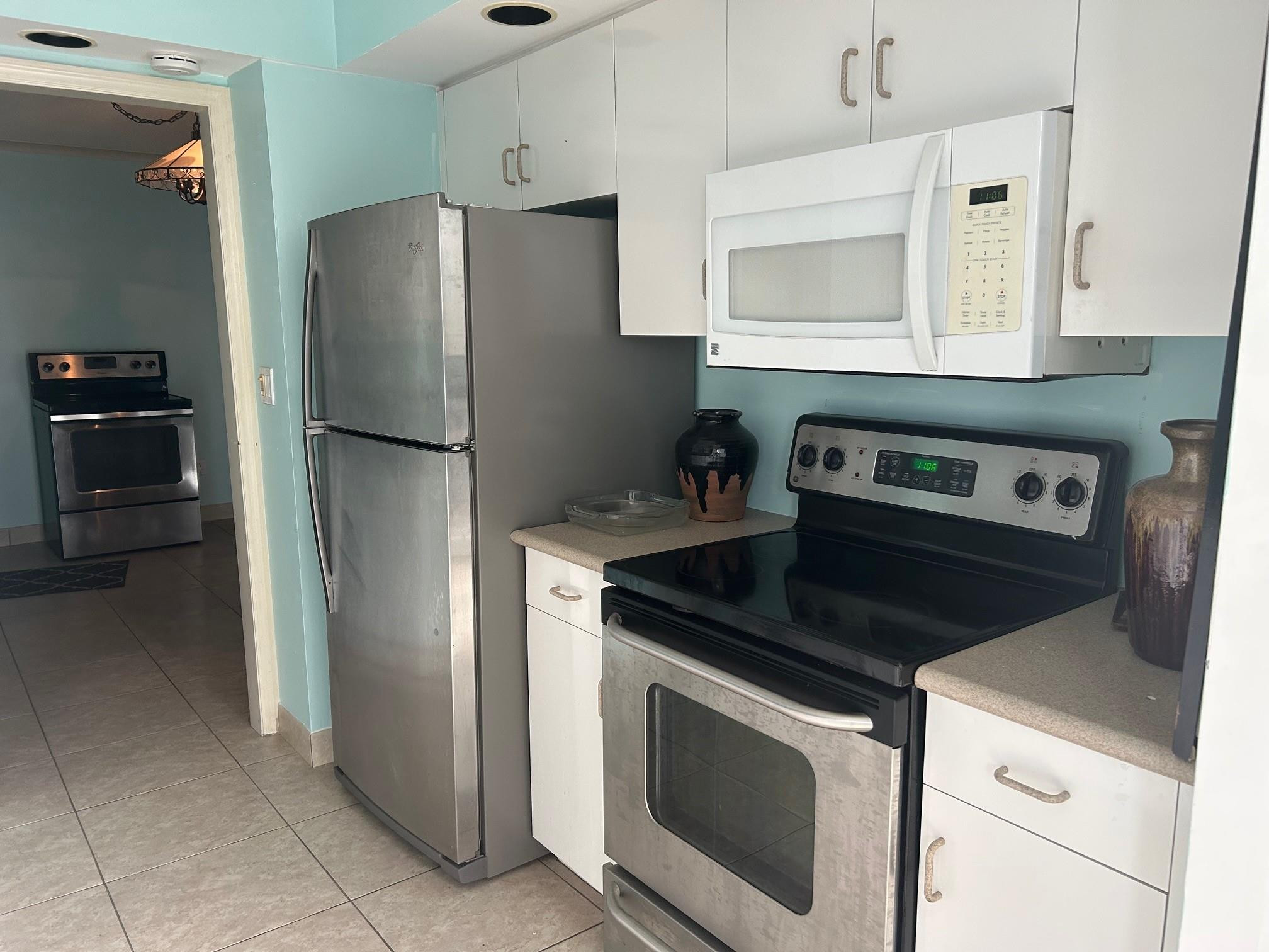 3100 NE 49th #PH06 Fort Lauderdale, FL 33308