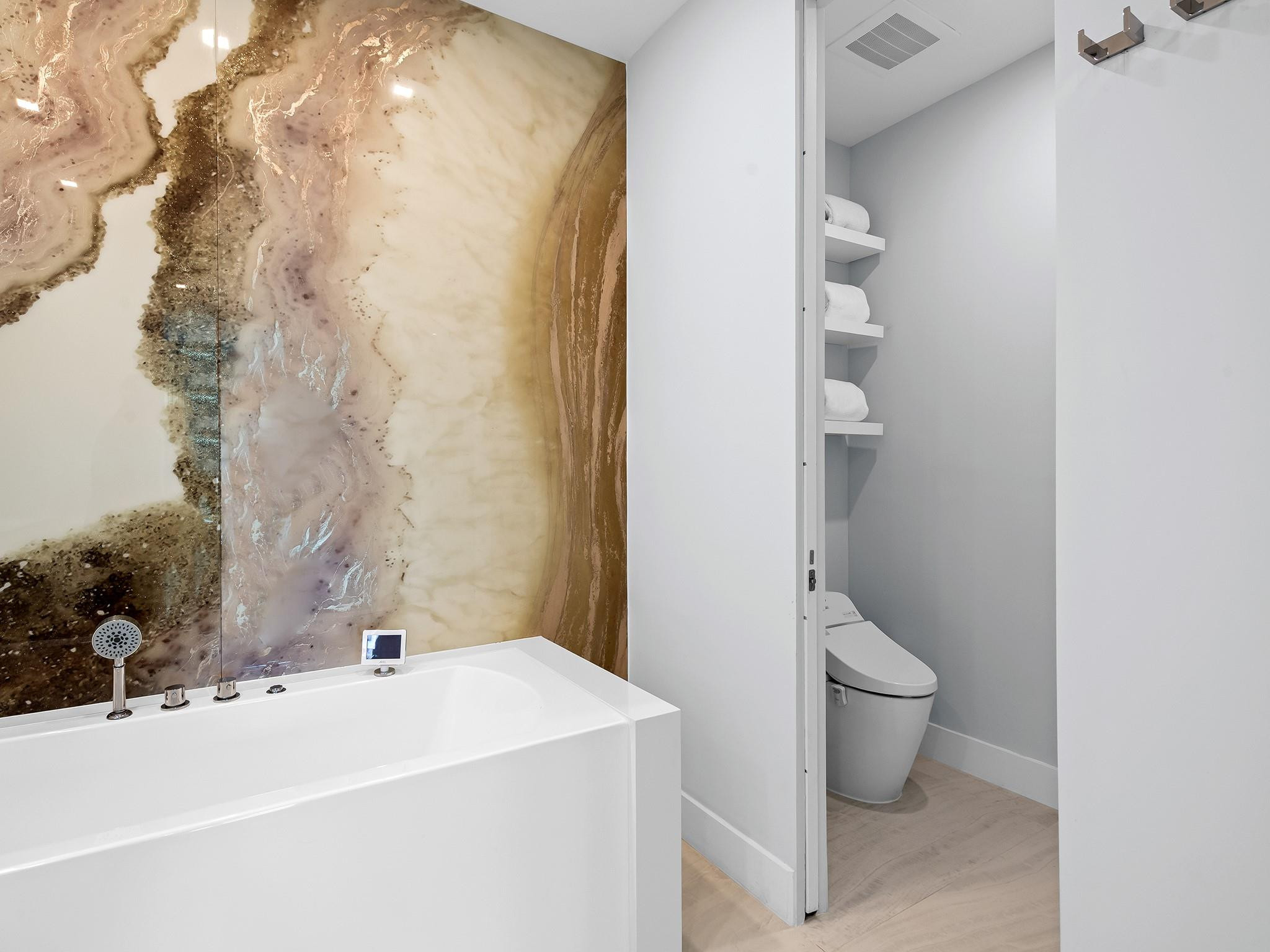 516 Hendricks #4B Fort Lauderdale, FL 33301