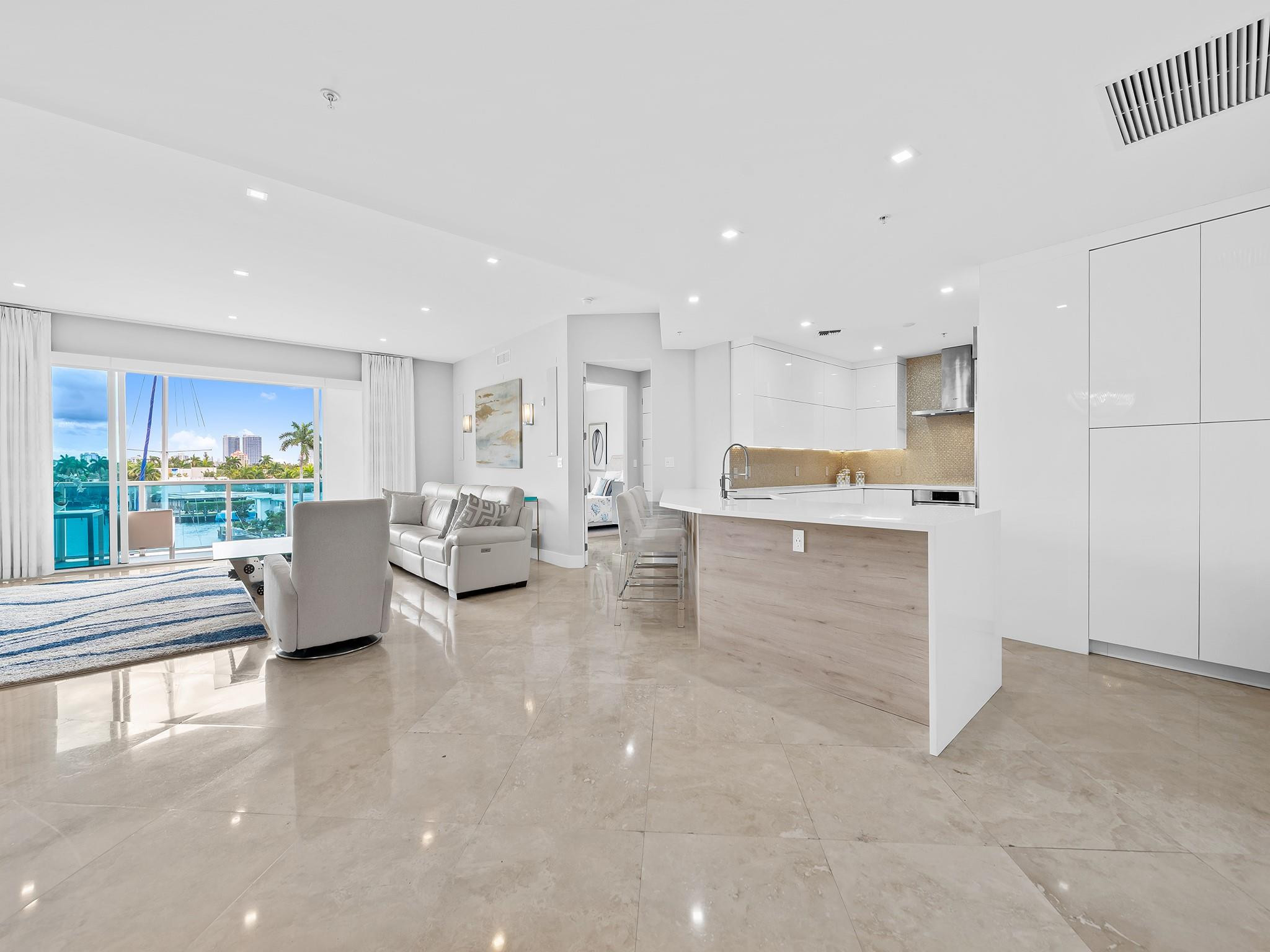 516 Hendricks #4B Fort Lauderdale, FL 33301