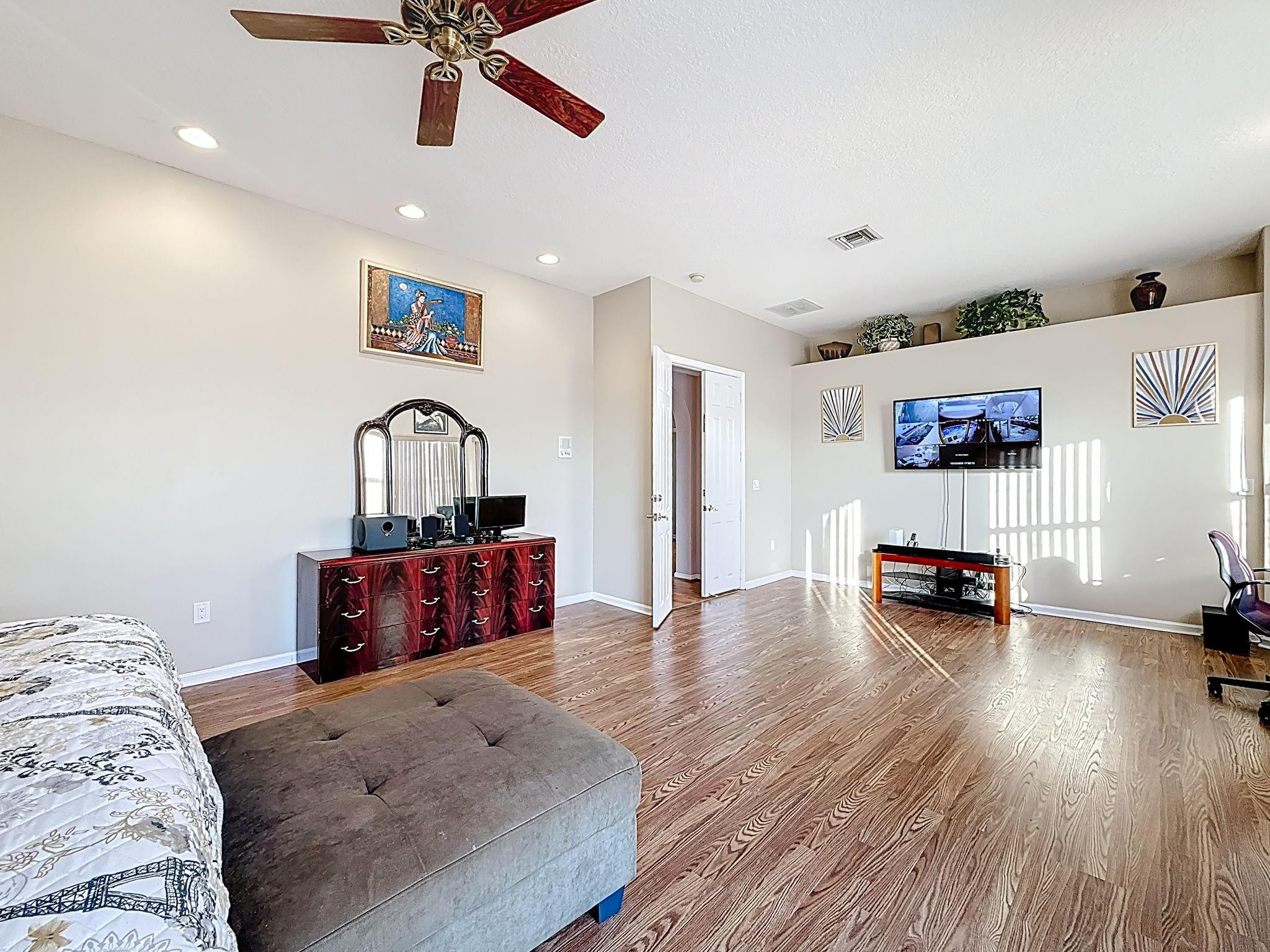 16918 SW 16th Pembroke Pines, FL 33027