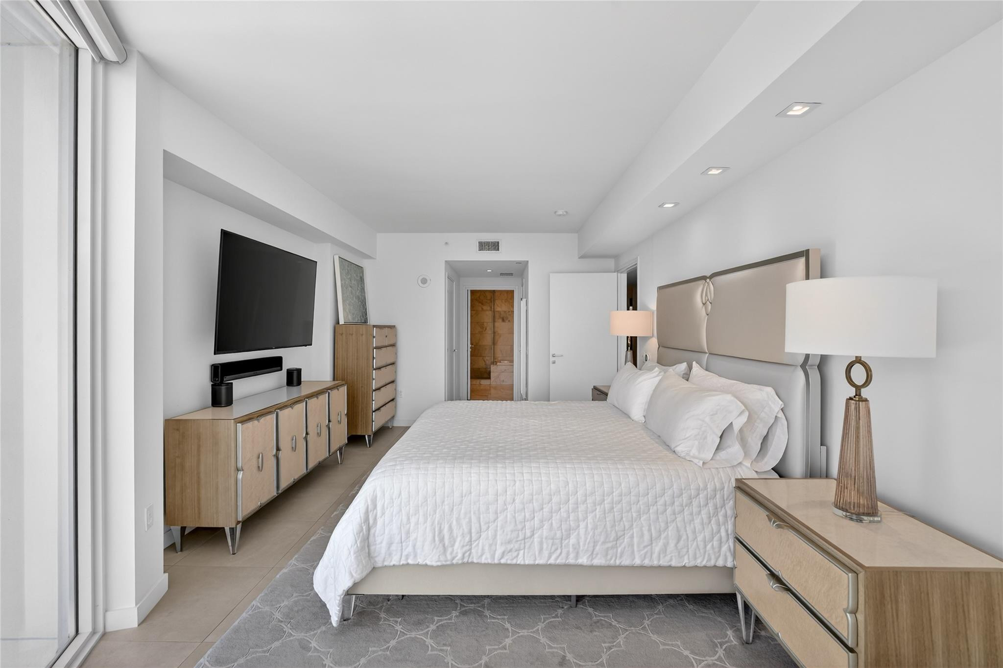 401 N Birch #600 Fort Lauderdale, FL 33304