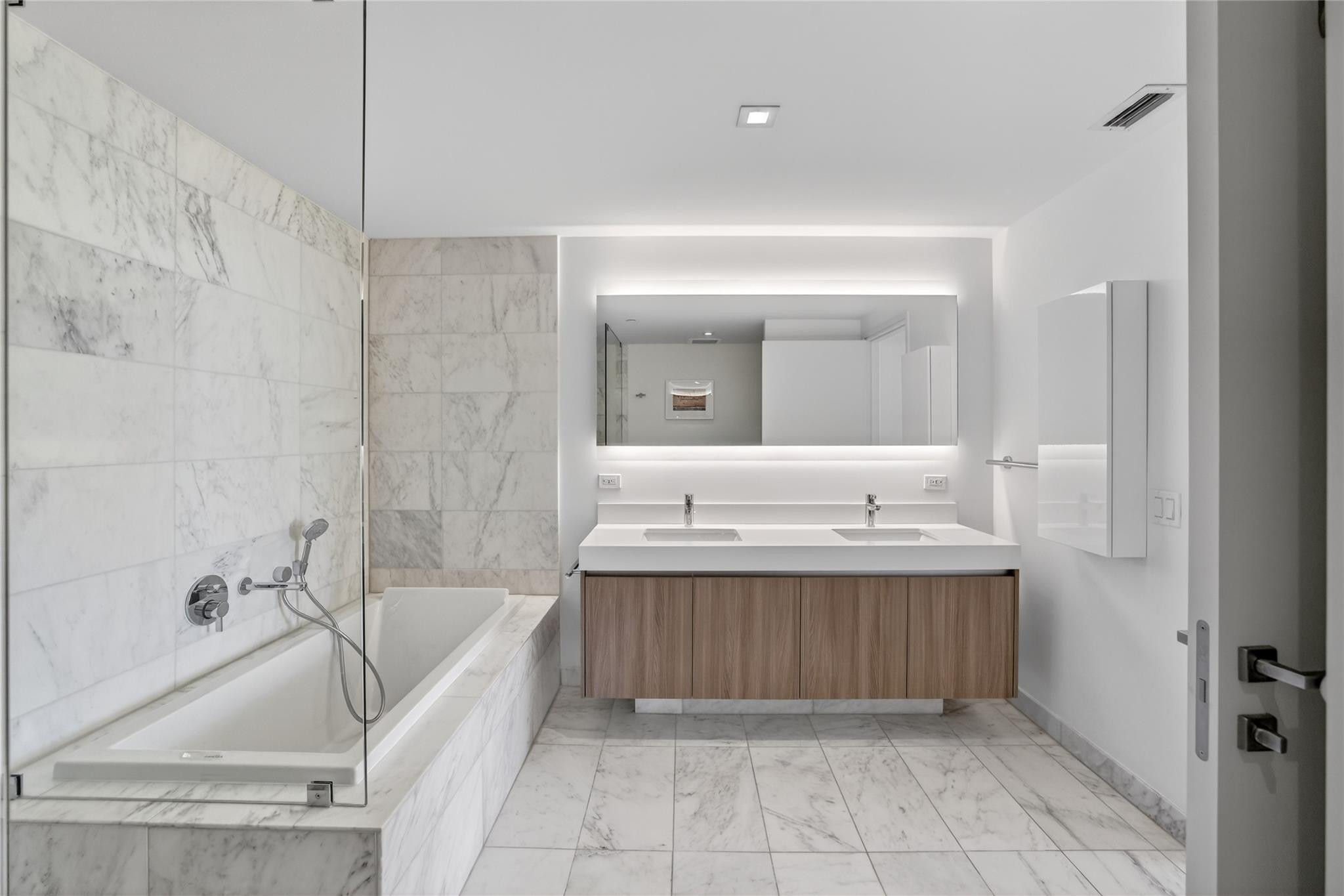 401 N Birch #600 Fort Lauderdale, FL 33304