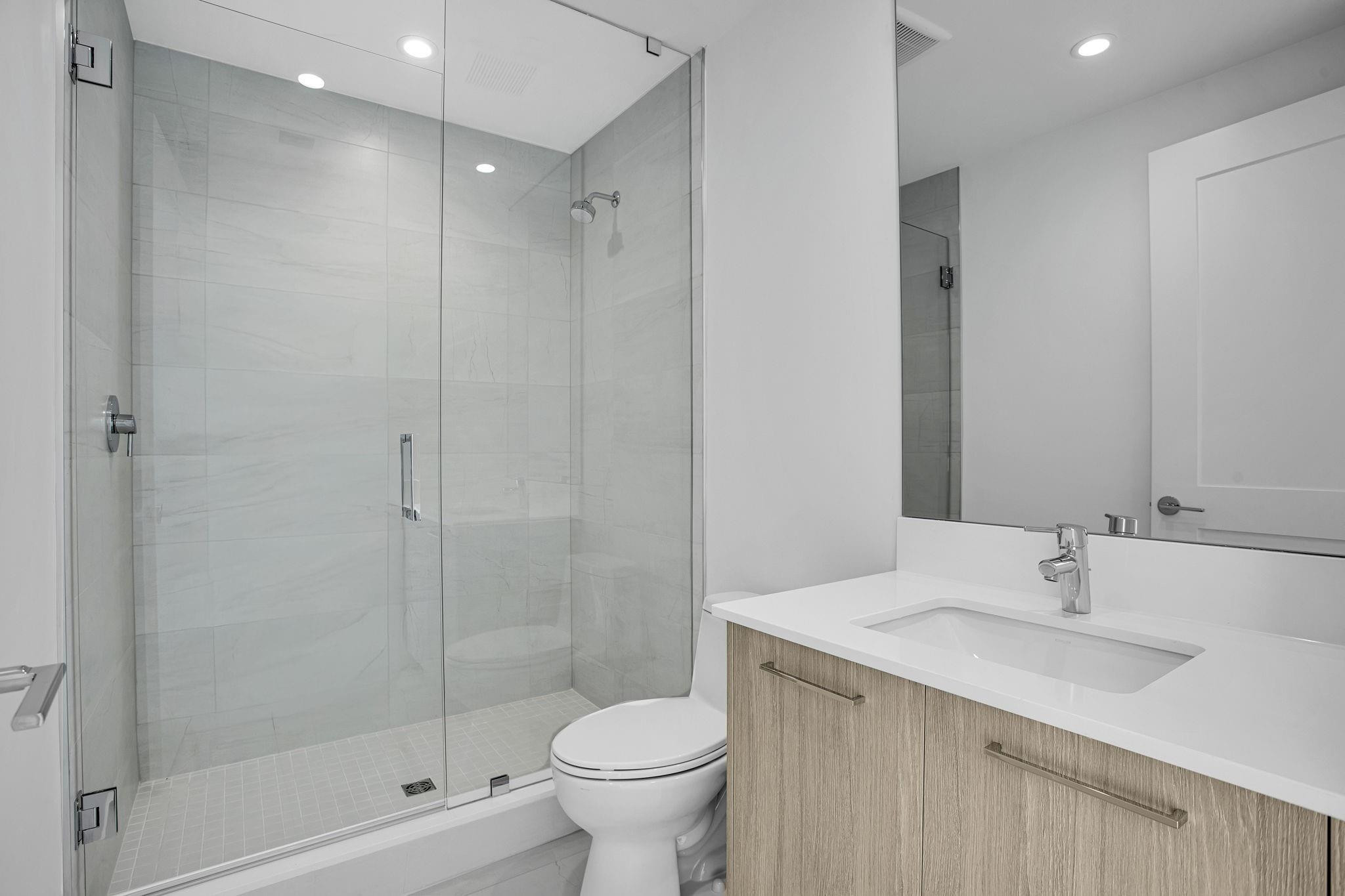 153 N Seabreeze Blv #1602-S Fort Lauderdale, FL 33304