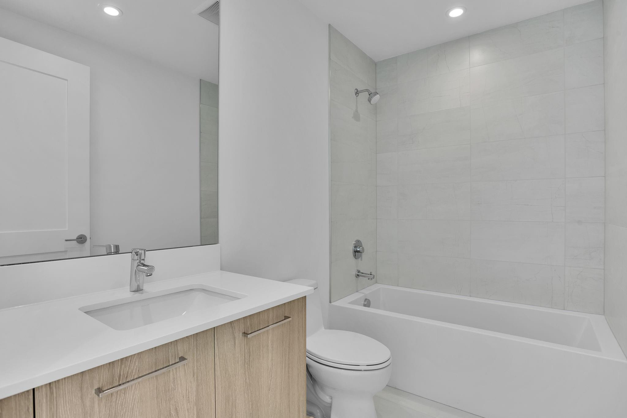 153 N Seabreeze Blv #1602-S Fort Lauderdale, FL 33304