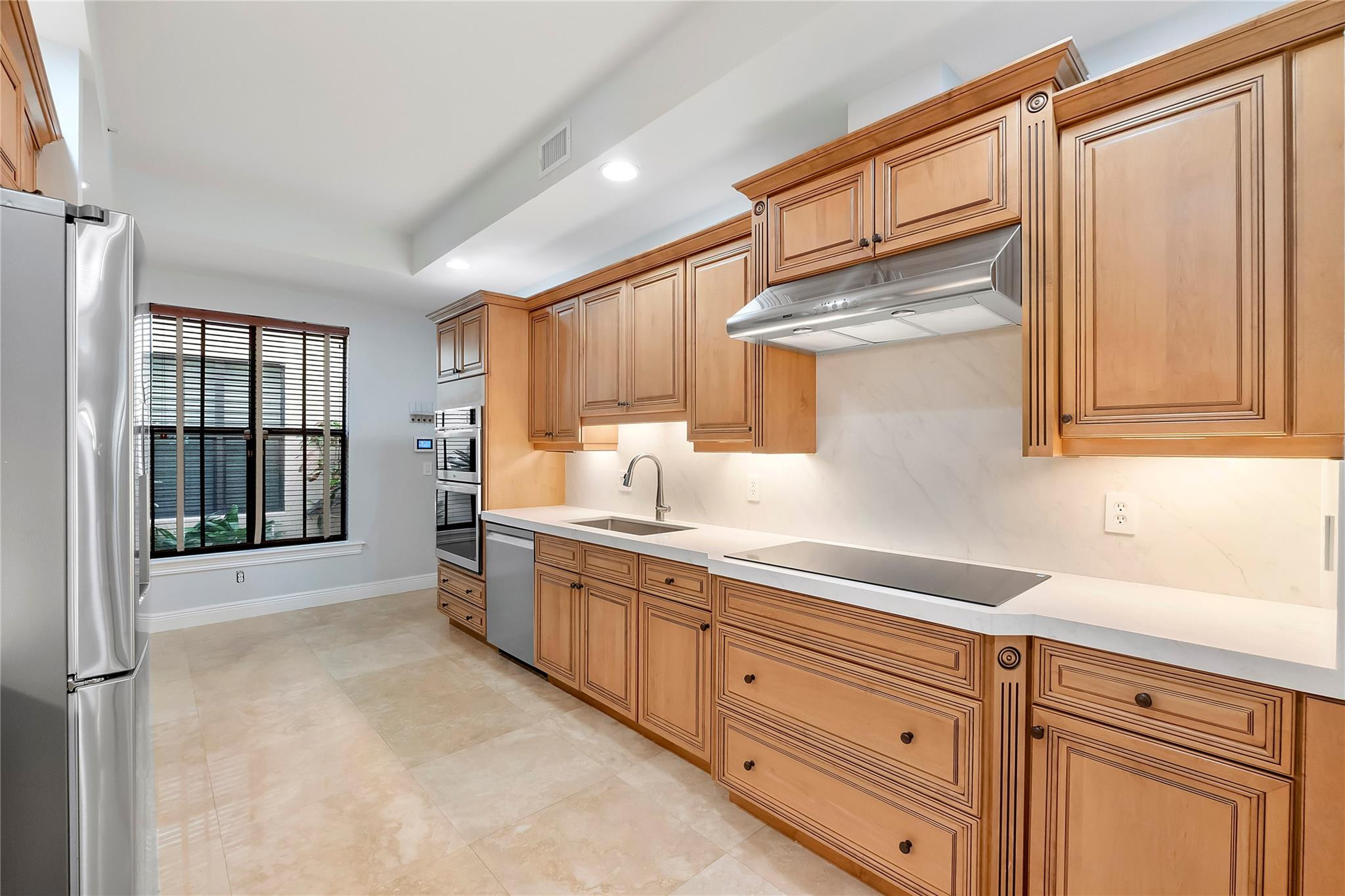 430 NE 7th #430 Fort Lauderdale, FL 33301