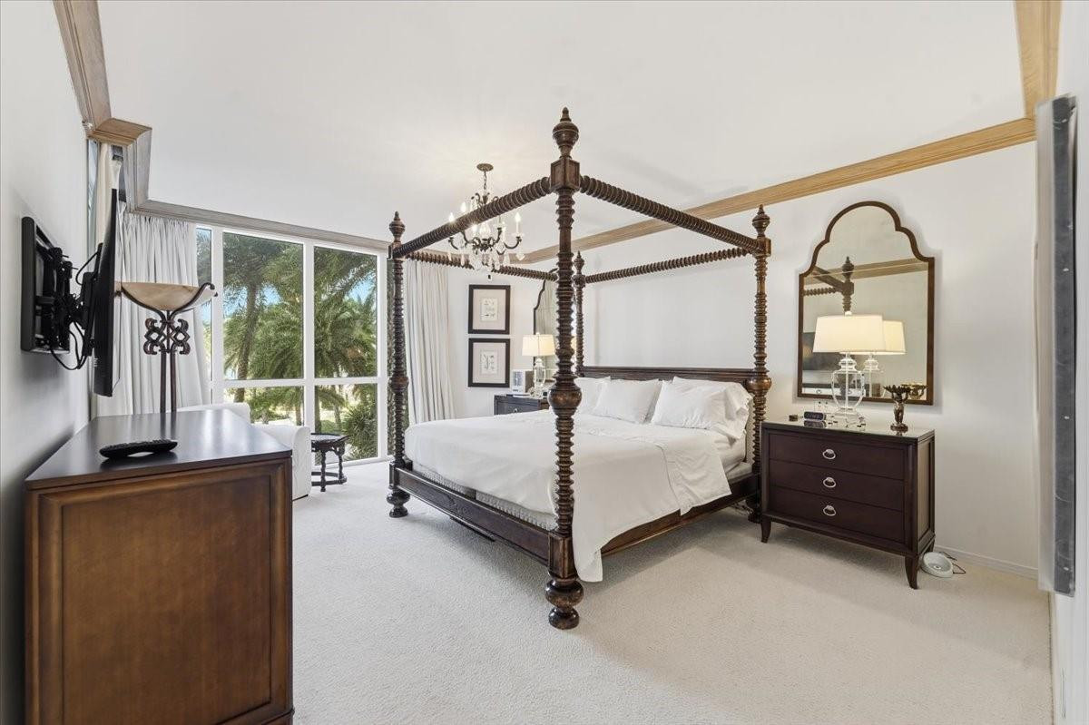 3100 N Ocean #501 Fort Lauderdale, FL 33308