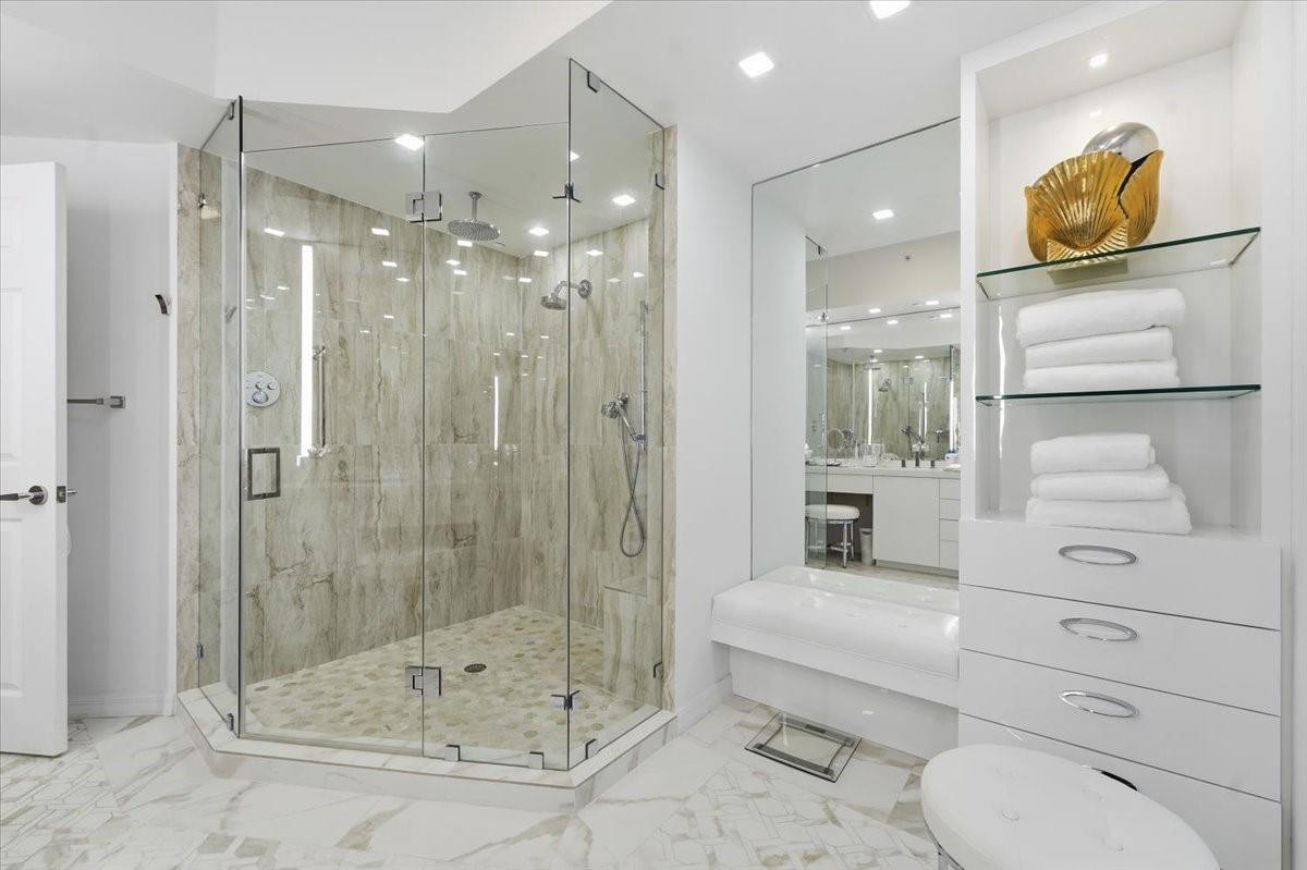 3100 N Ocean #501 Fort Lauderdale, FL 33308