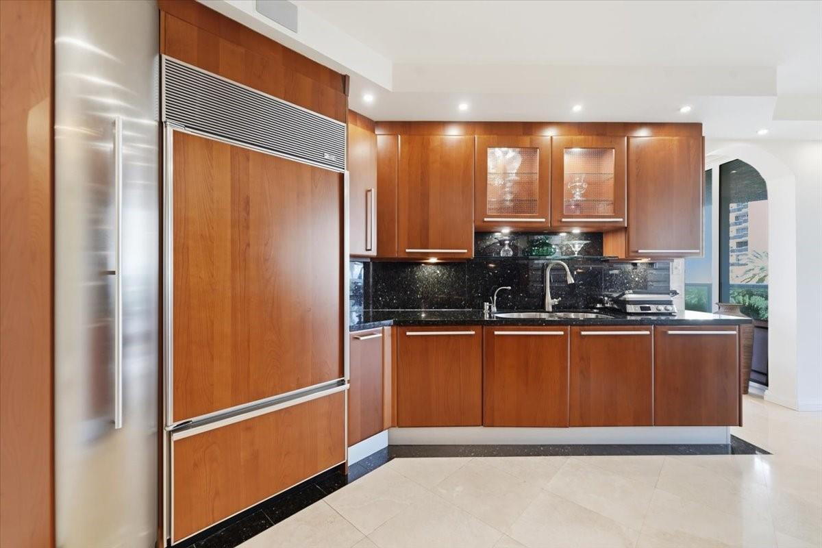 3100 N Ocean #501 Fort Lauderdale, FL 33308