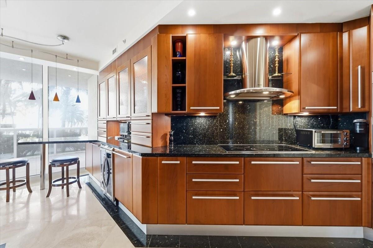 3100 N Ocean #501 Fort Lauderdale, FL 33308