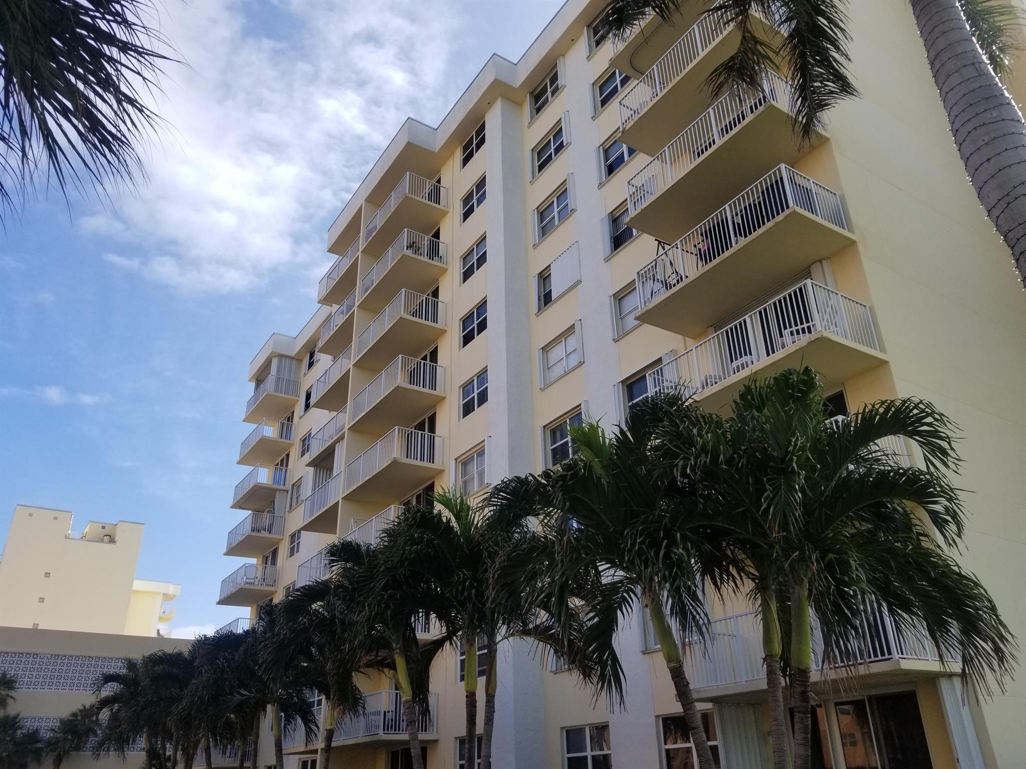 3540 S Ocean Blvd #114,South Palm Beach, FL 33480