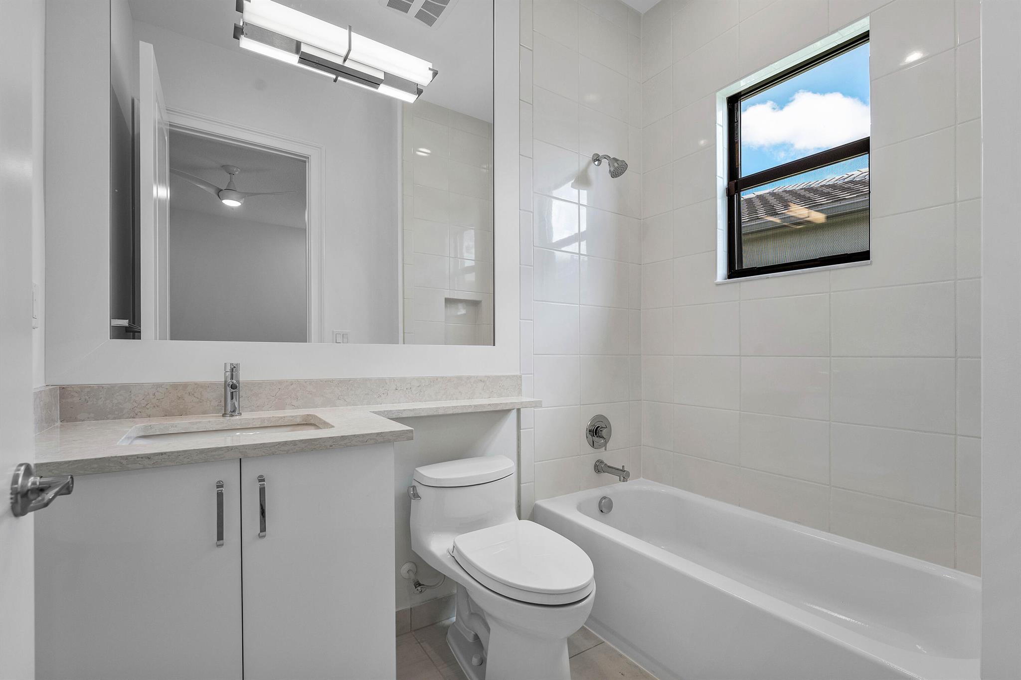 11242 Glen Orchard Ln Boynton Beach, FL 33473