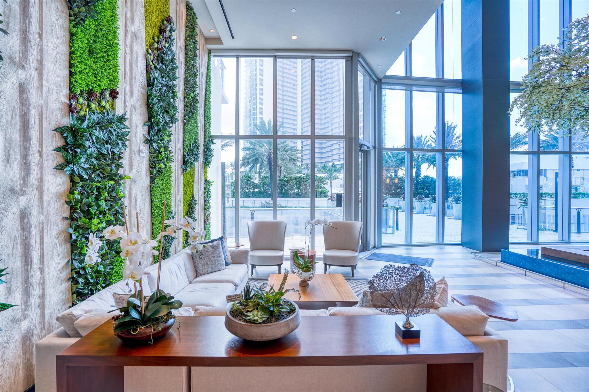 image Paramount Miami Worldcent41