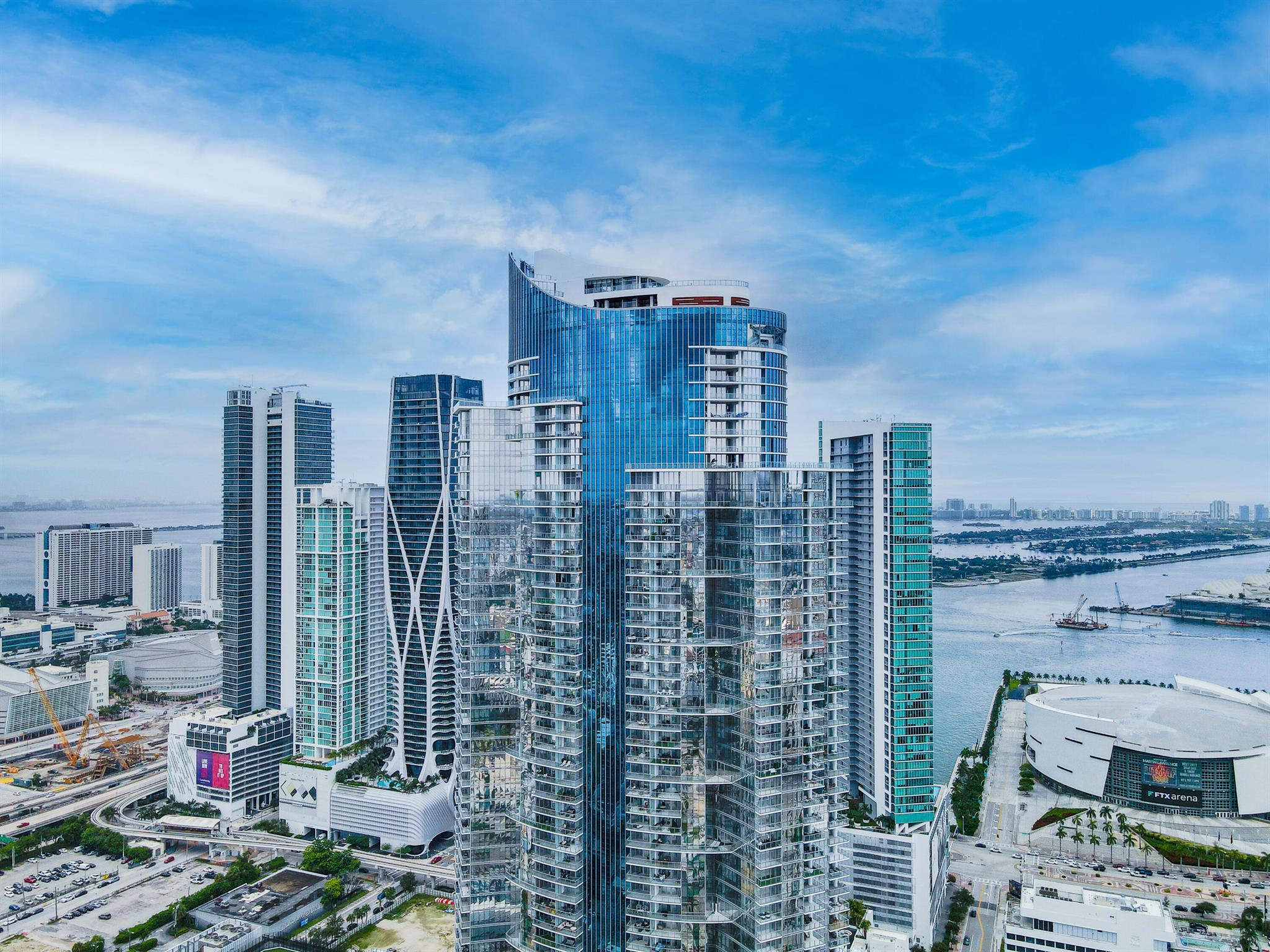 image Paramount Miami Worldcent61