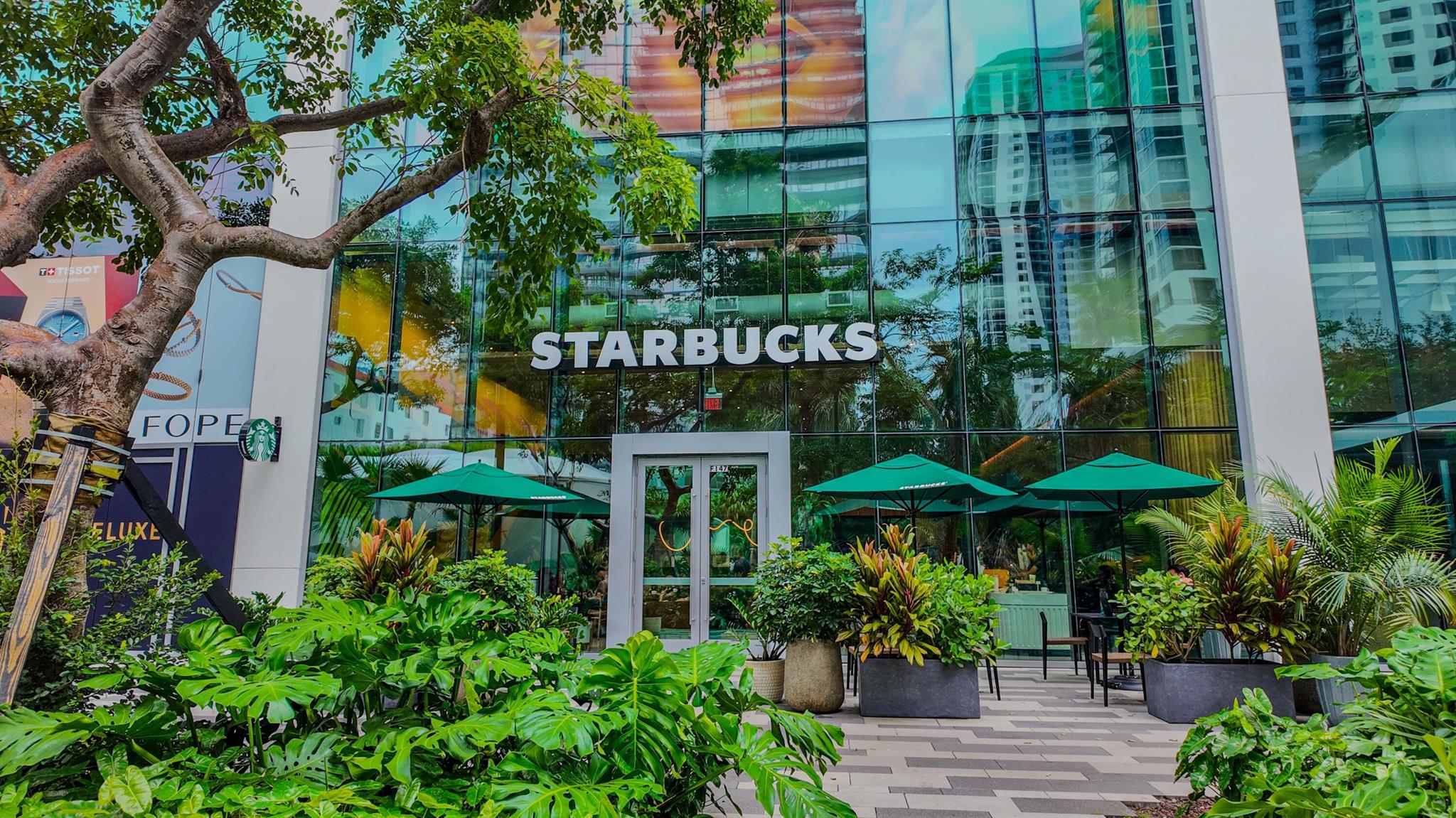 image Paramount Miami Worldcent74