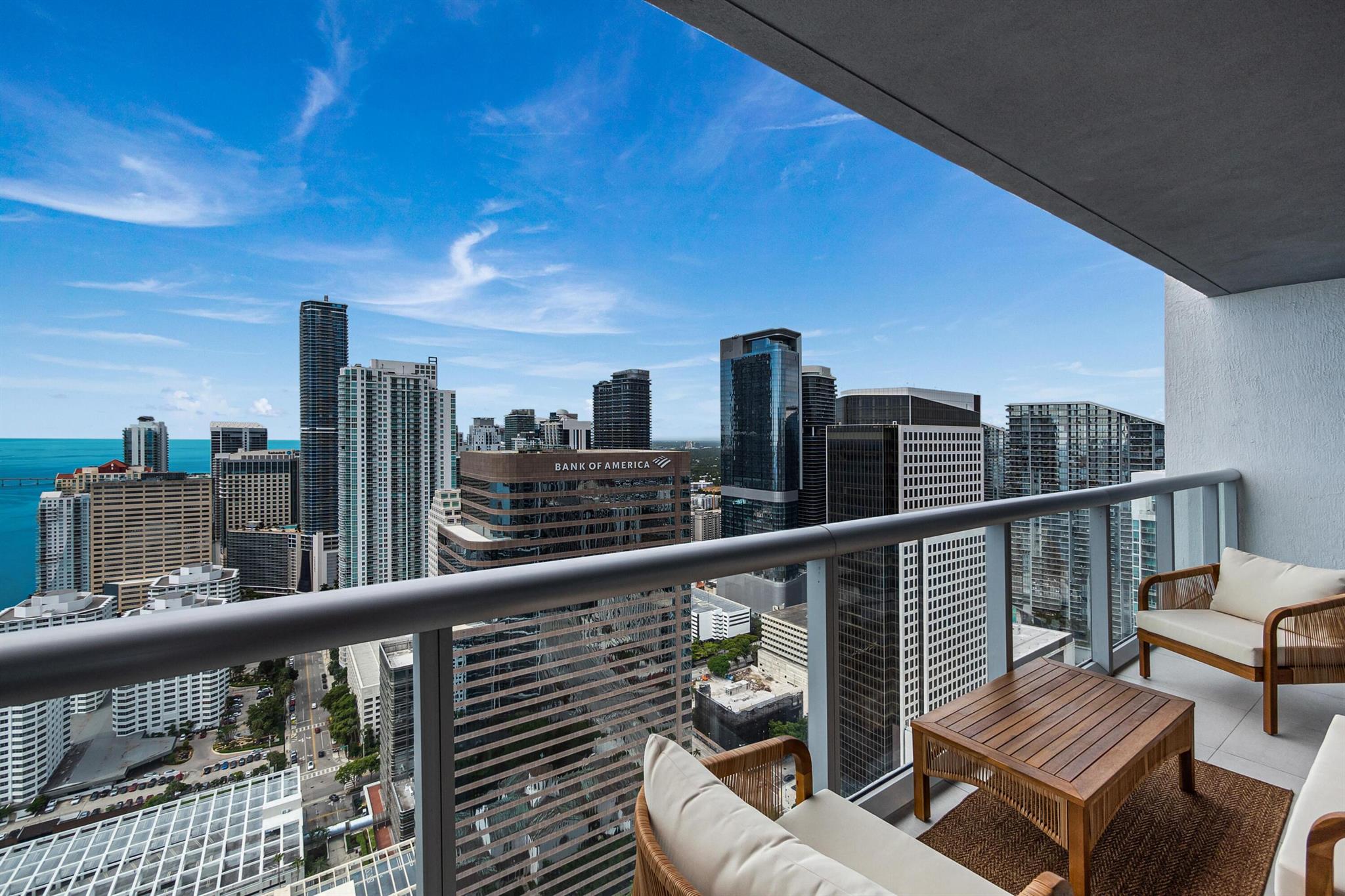 image ICON BRICKELL NO TWO23