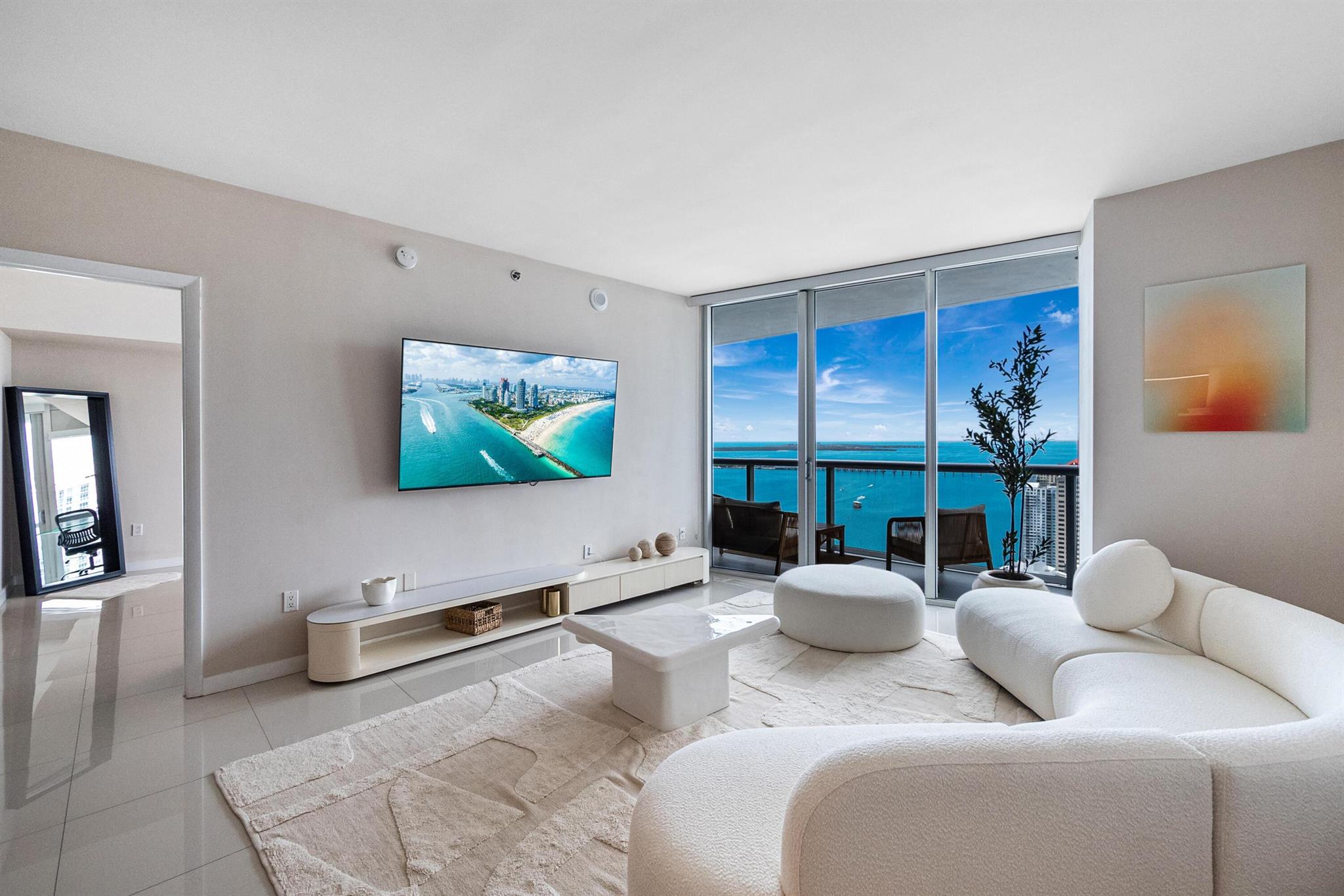 image ICON BRICKELL NO TWO7
