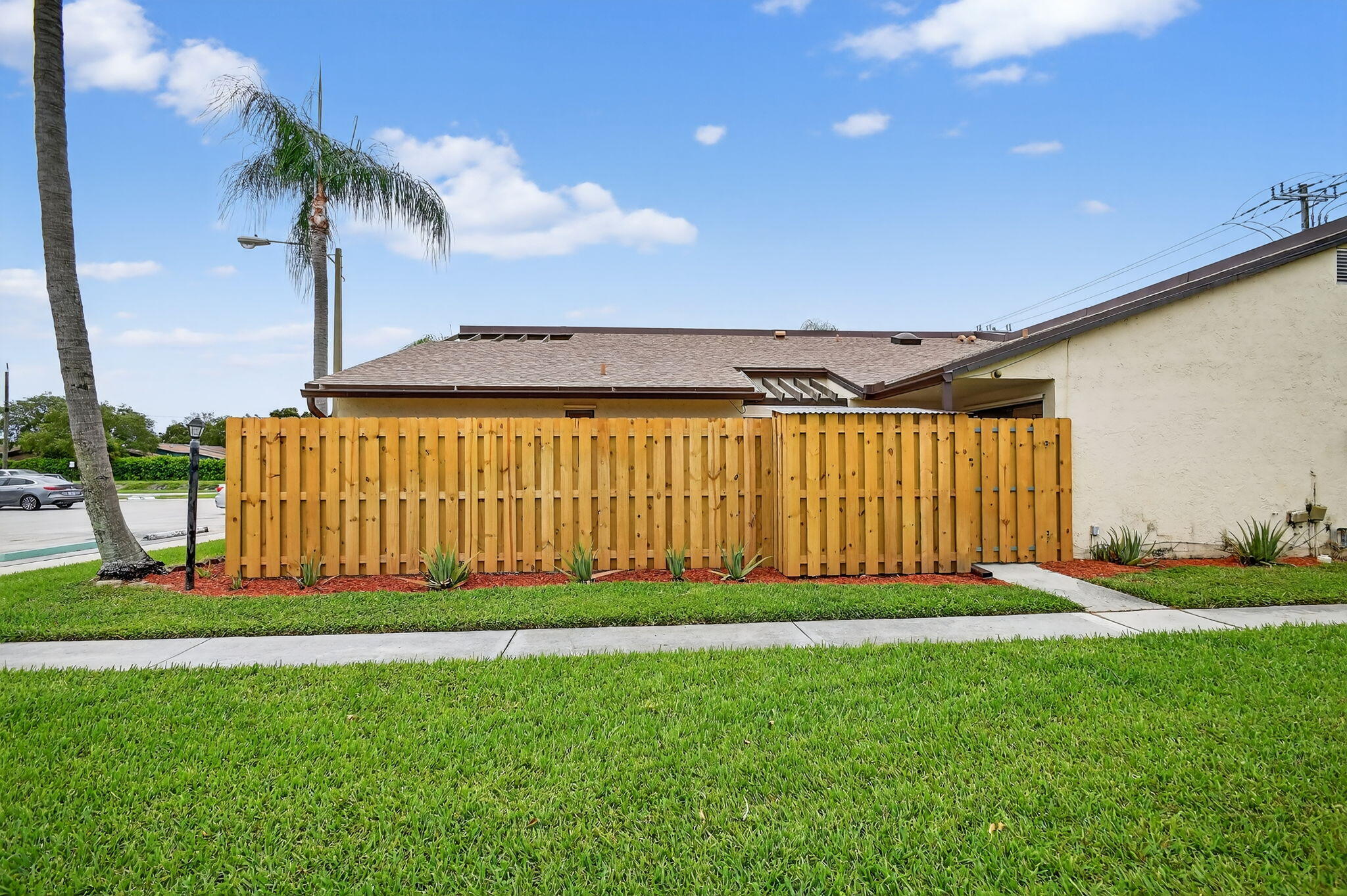 2701 Waterview Cir