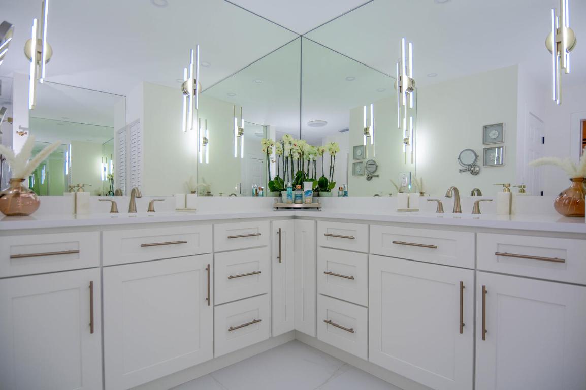 3396 Pebble Jupiter, FL 33469