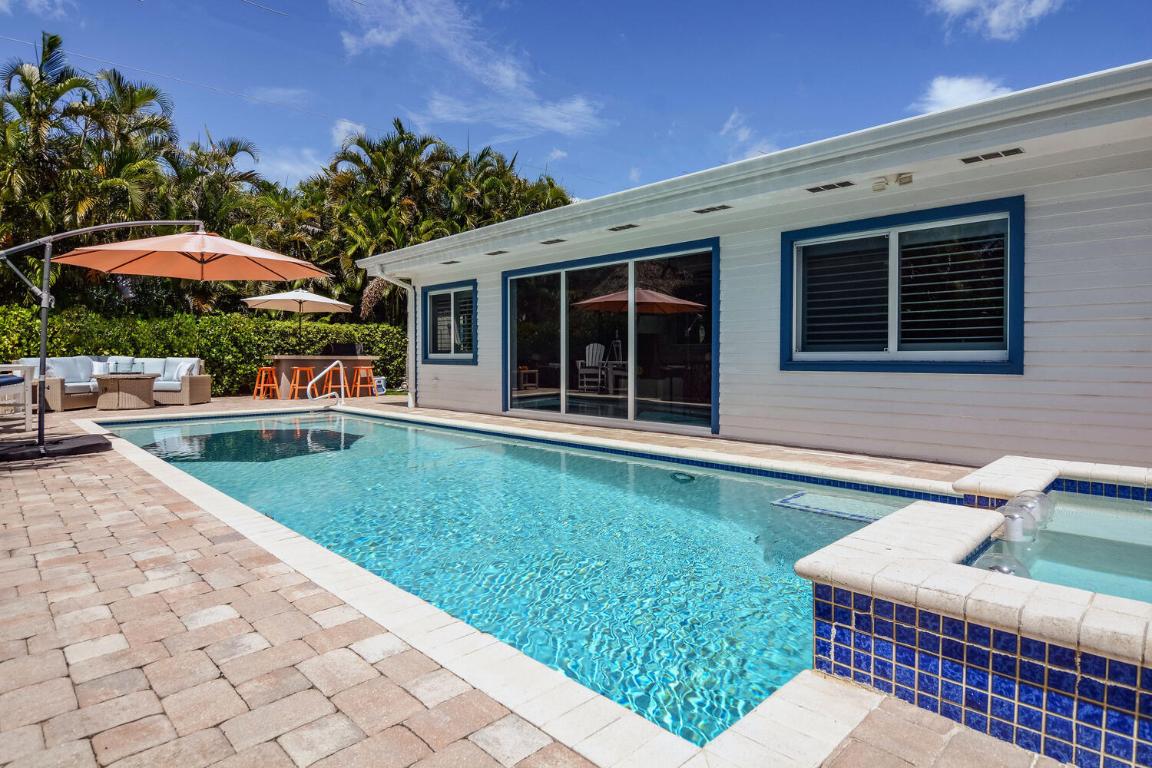 3396 Pebble Jupiter, FL 33469