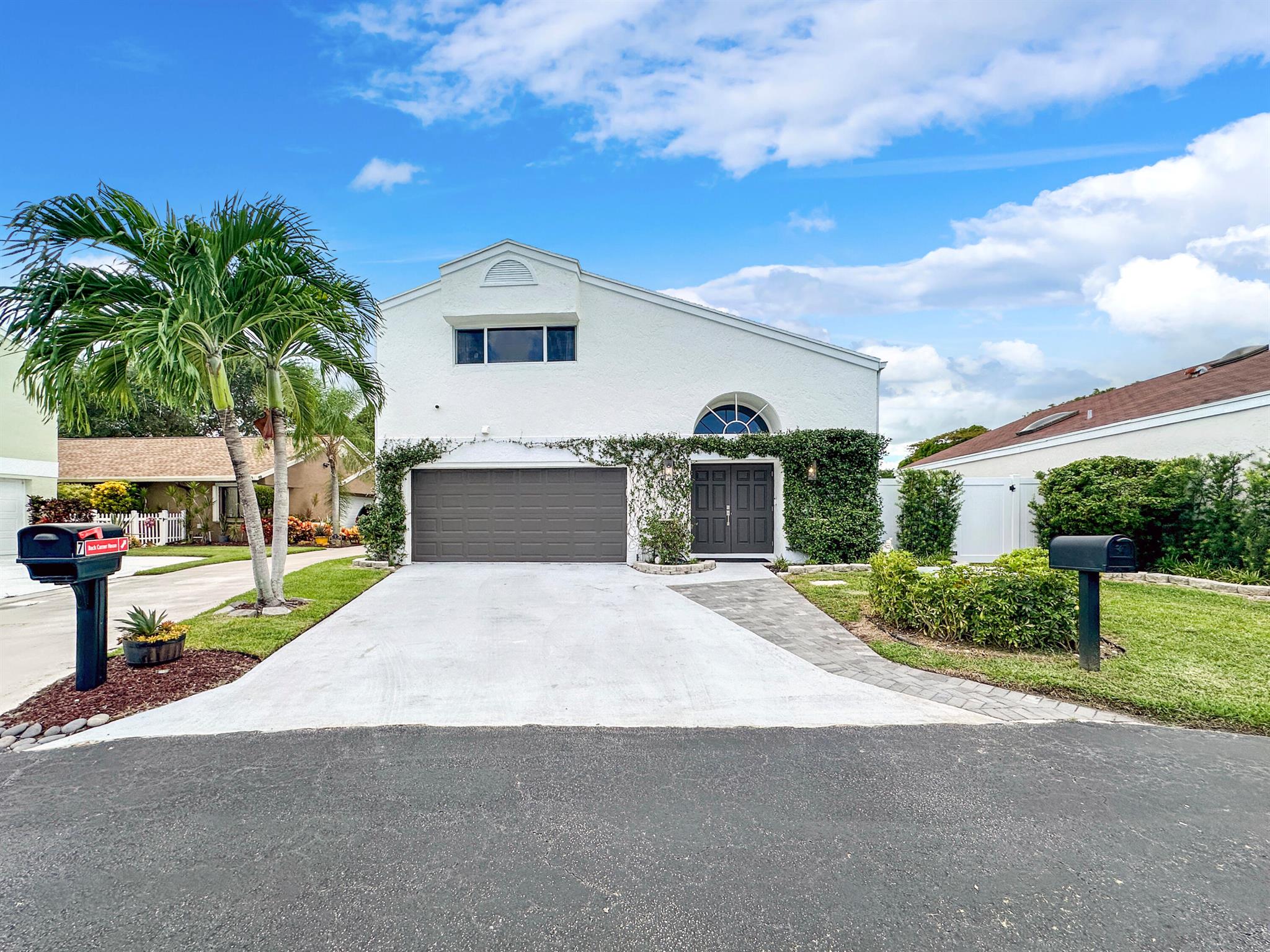 5 Dalton Pl