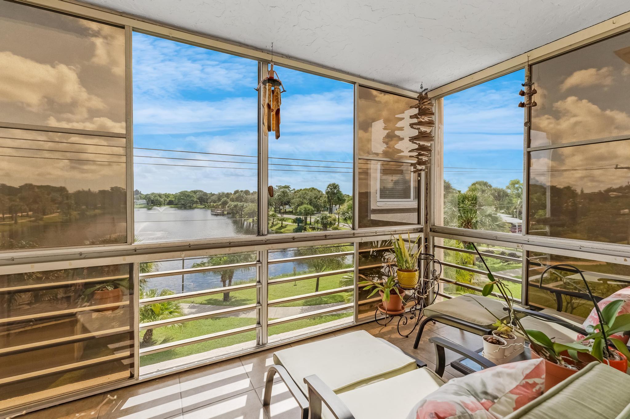 225 Bonnie Blvd #314