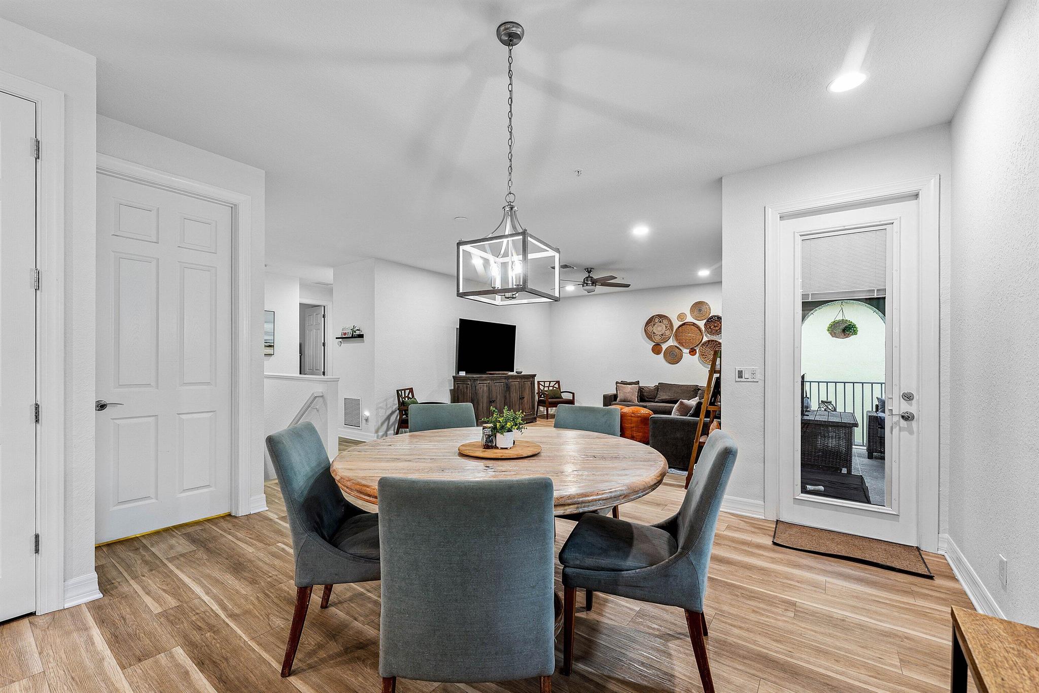 1056 Community Dr Jupiter, FL 33458