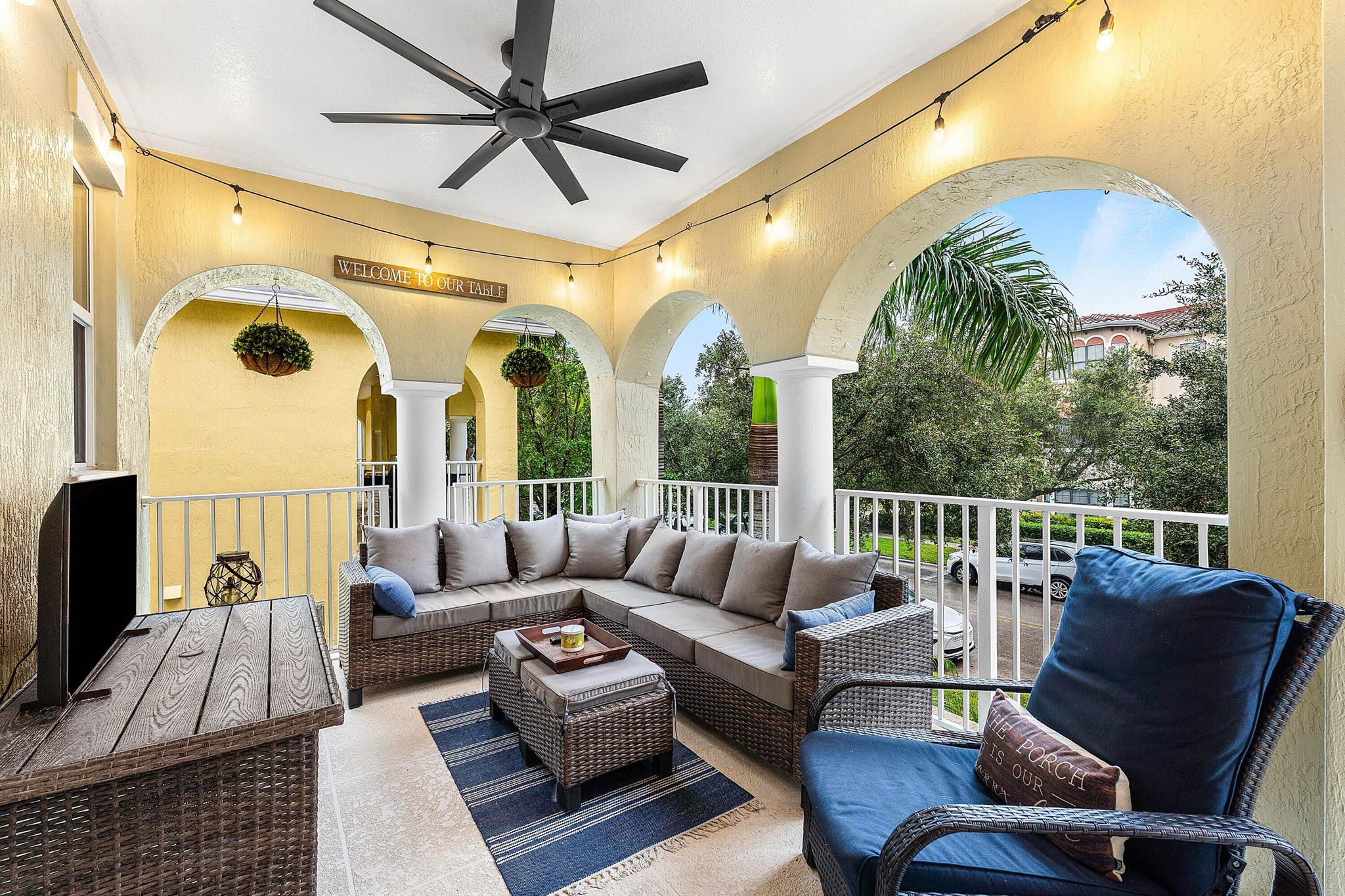 1056 Community Dr Jupiter, FL 33458