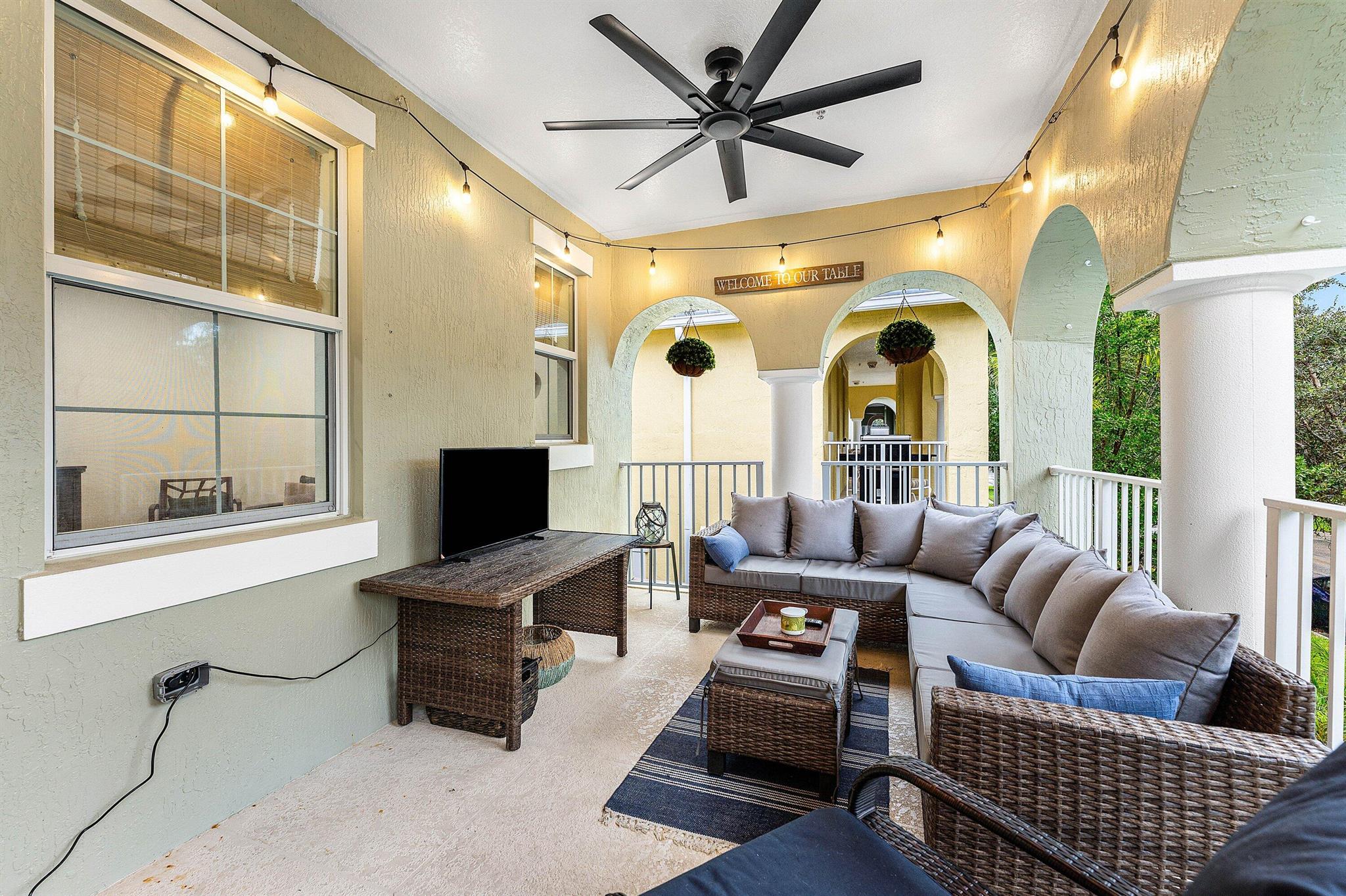 1056 Community Dr Jupiter, FL 33458