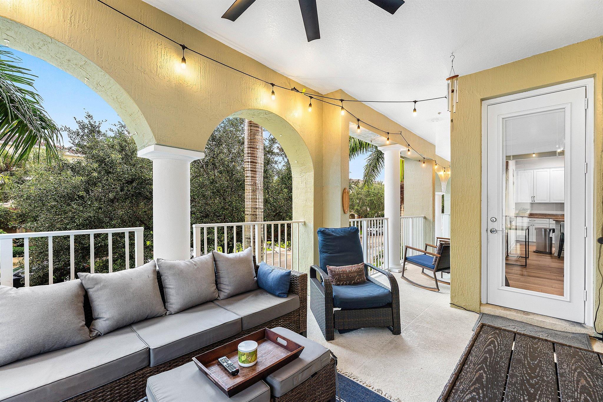 1056 Community Dr Jupiter, FL 33458