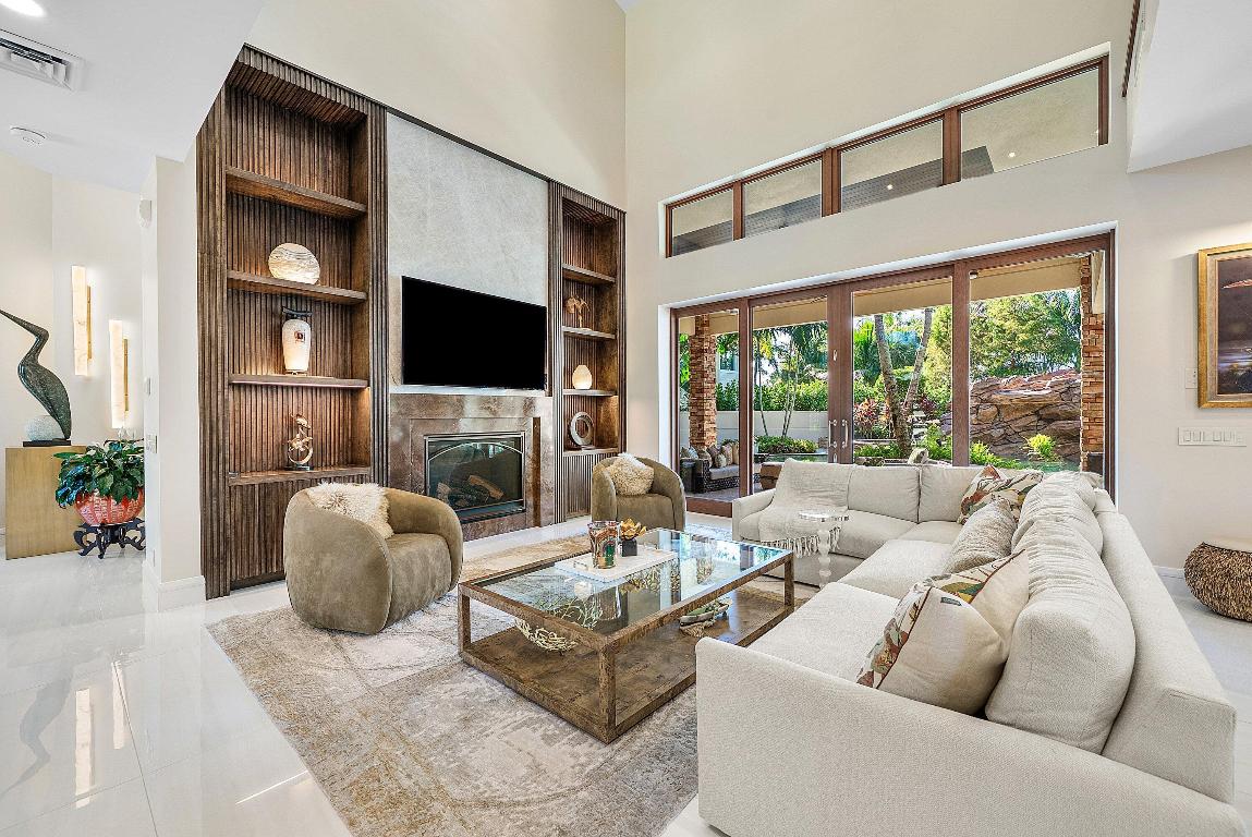 18163 SE Ridgeview Jupiter, FL 33469