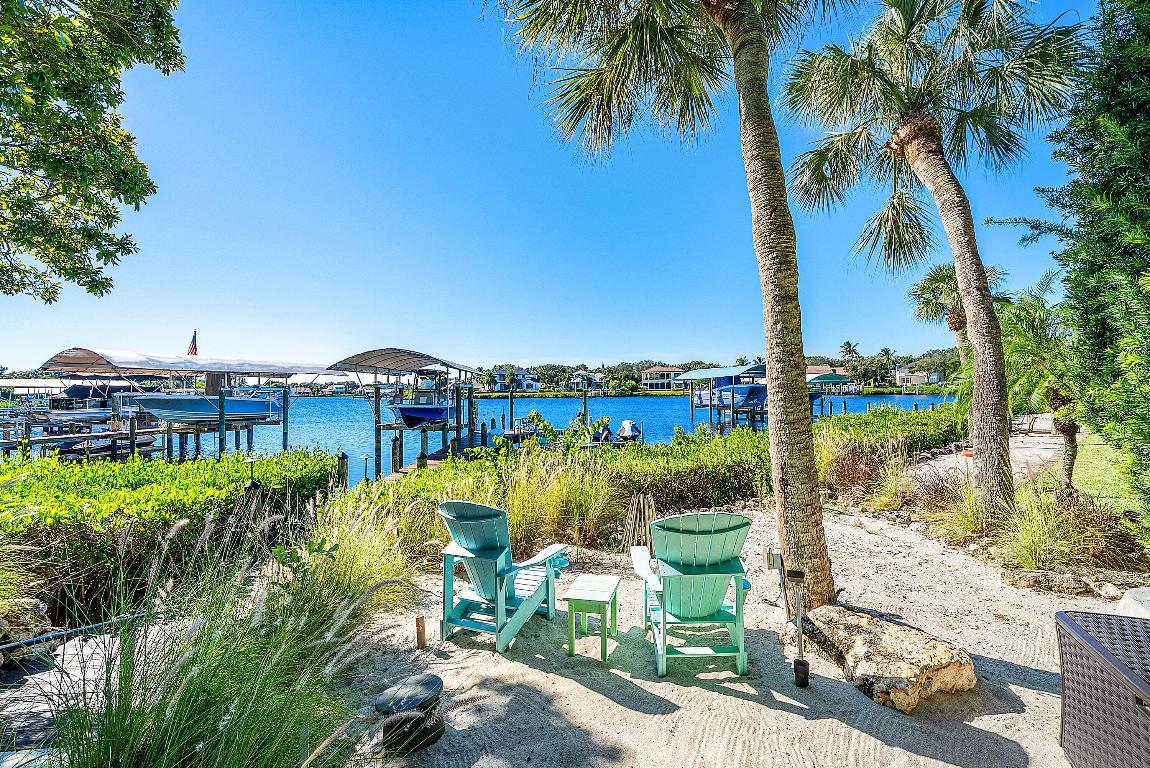 18163 SE Ridgeview Jupiter, FL 33469