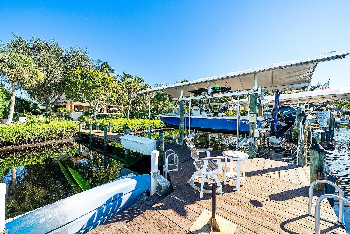 18163 SE Ridgeview Jupiter, FL 33469