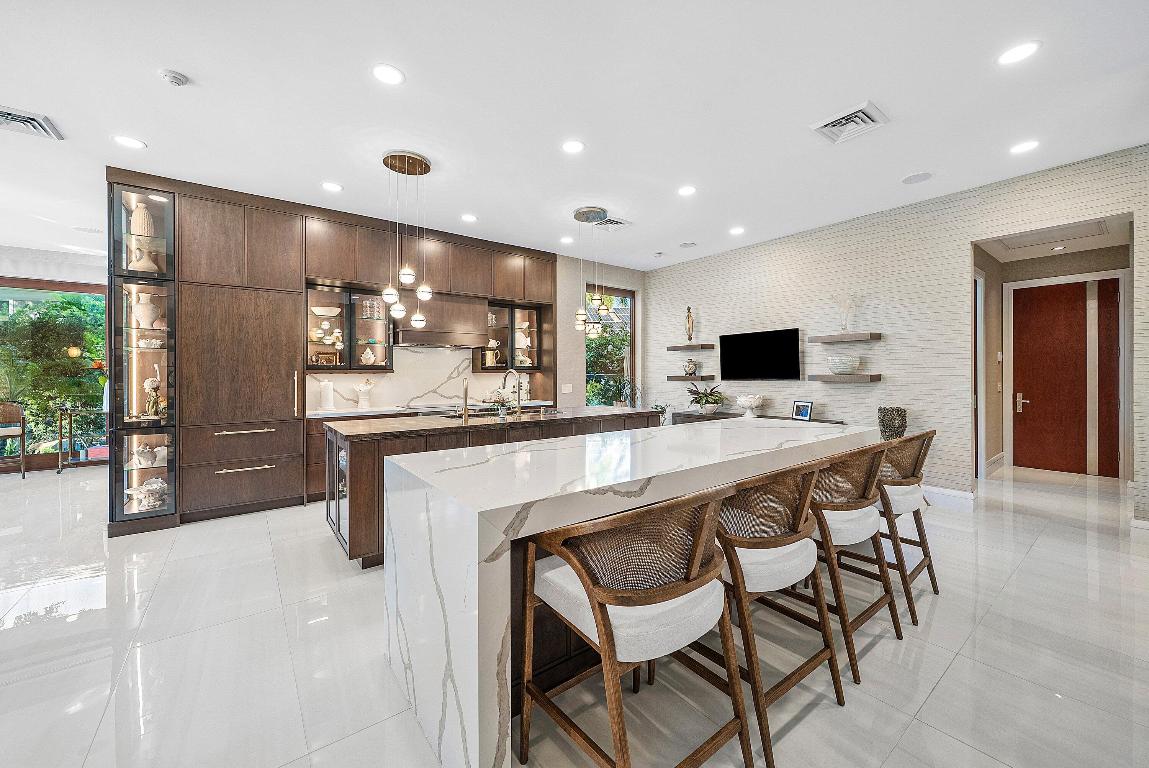 18163 SE Ridgeview Jupiter, FL 33469