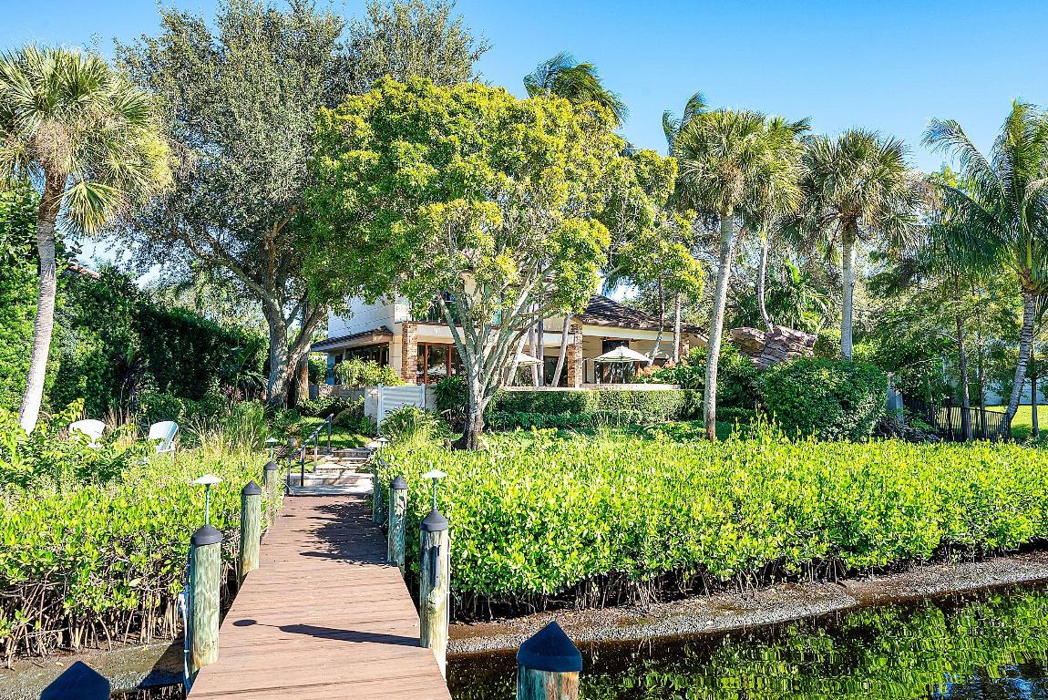 18163 SE Ridgeview Jupiter, FL 33469