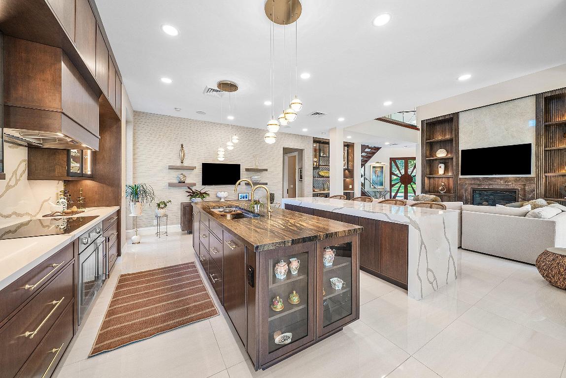 18163 SE Ridgeview Jupiter, FL 33469