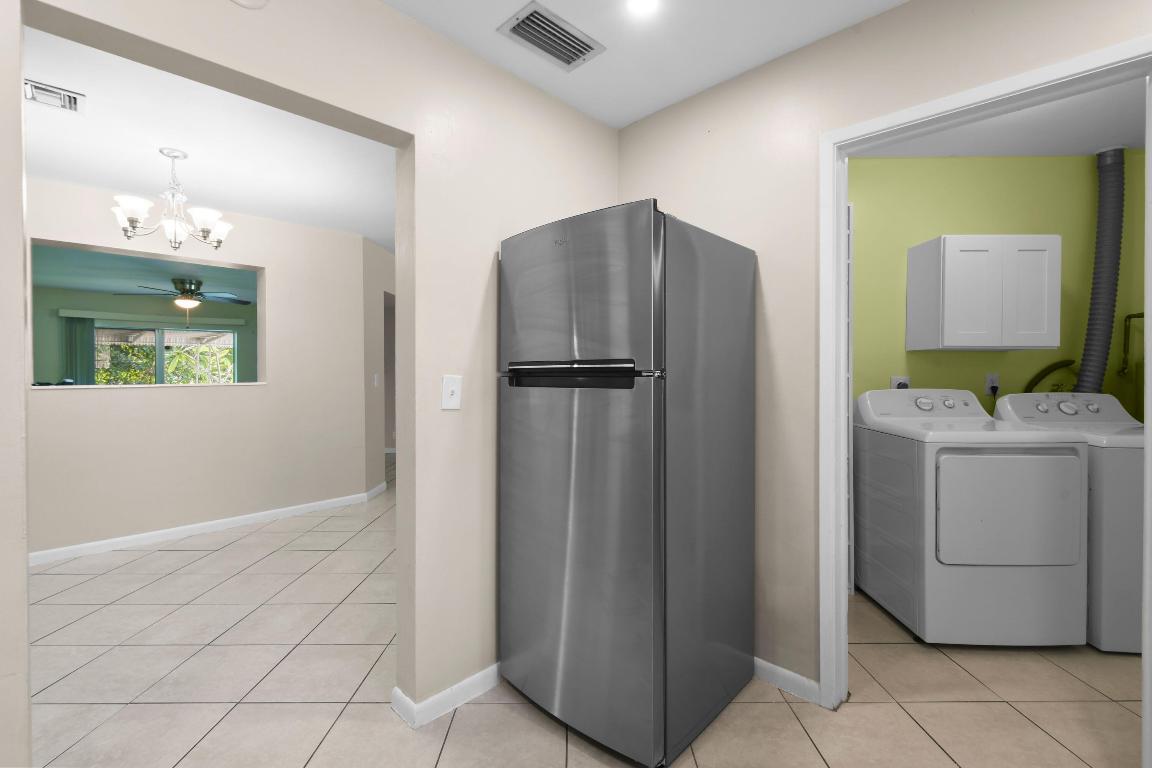 356 Cedar Tequesta, FL 33469