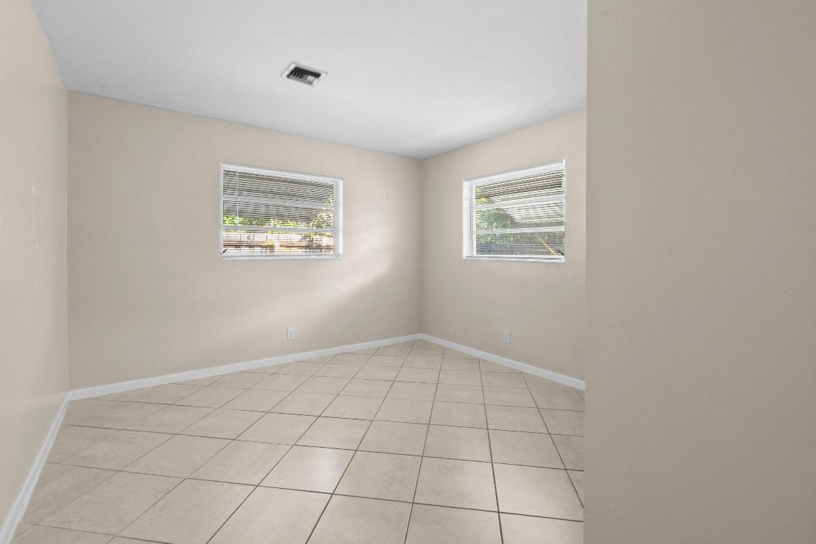 356 Cedar Tequesta, FL 33469