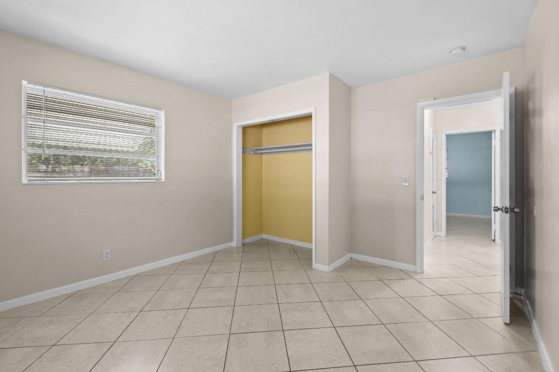 356 Cedar Tequesta, FL 33469