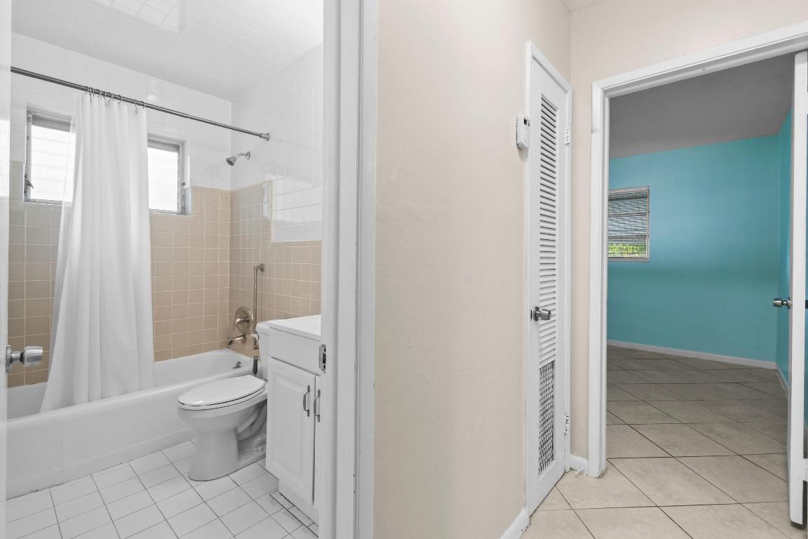 356 Cedar Tequesta, FL 33469