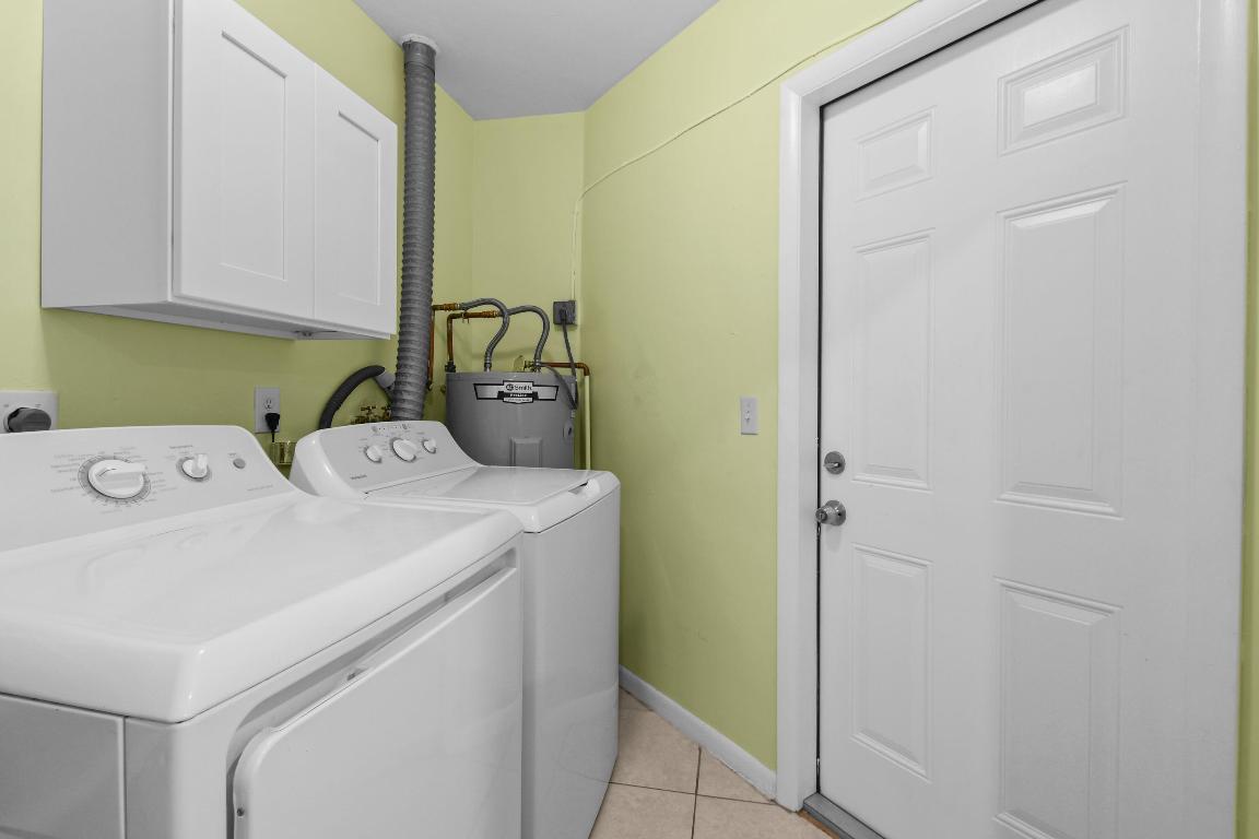 356 Cedar Tequesta, FL 33469