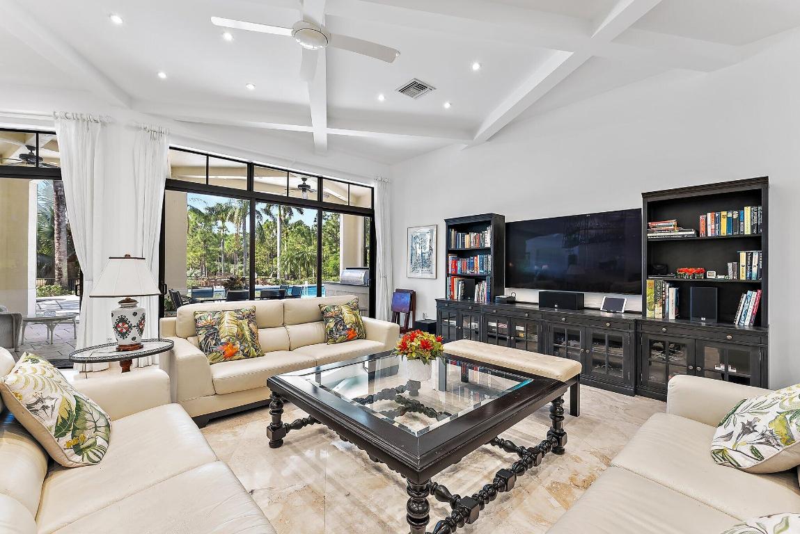 2494 SE Ranch Acres Jupiter, FL 33478