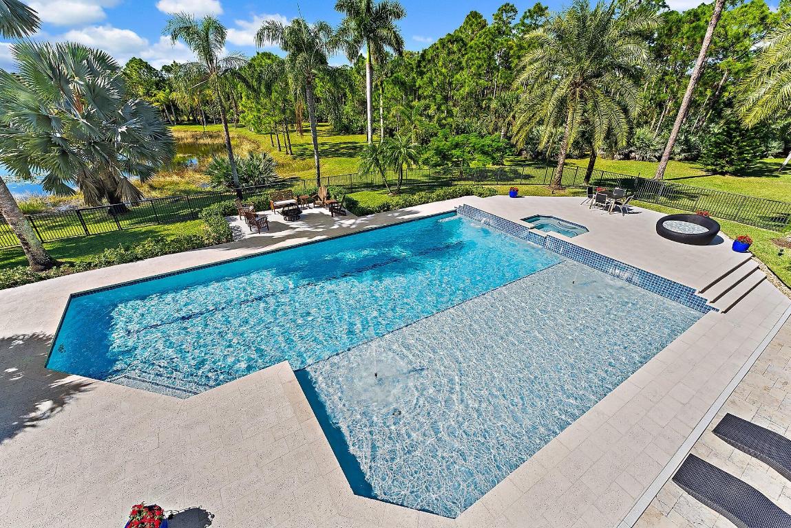 2494 SE Ranch Acres Jupiter, FL 33478