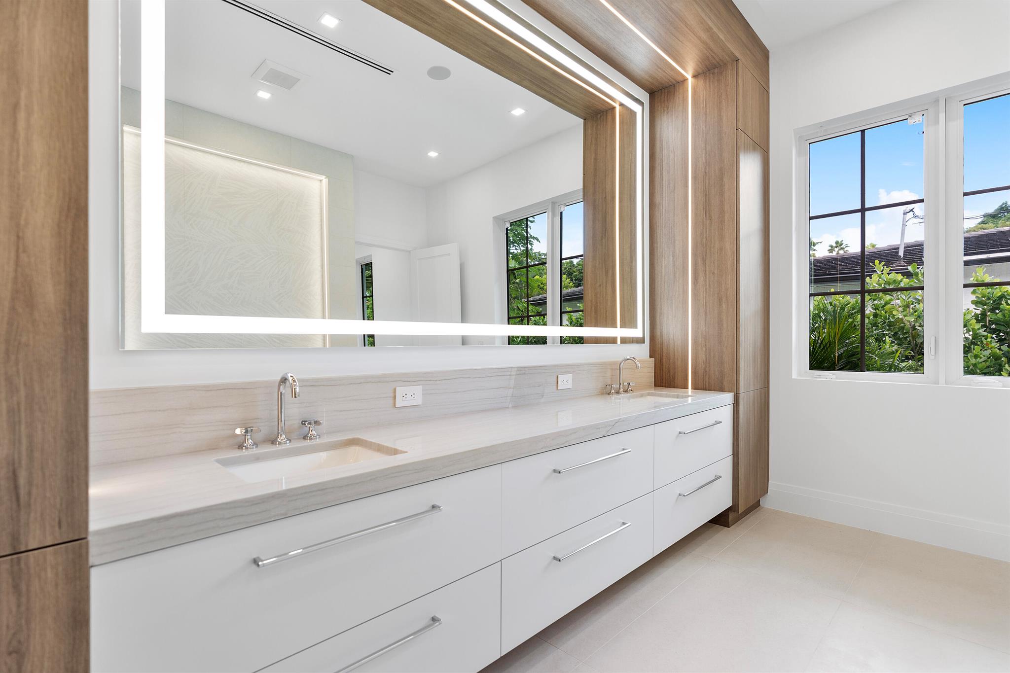 420 Barbarossa Ave Coral Gables, FL 33146