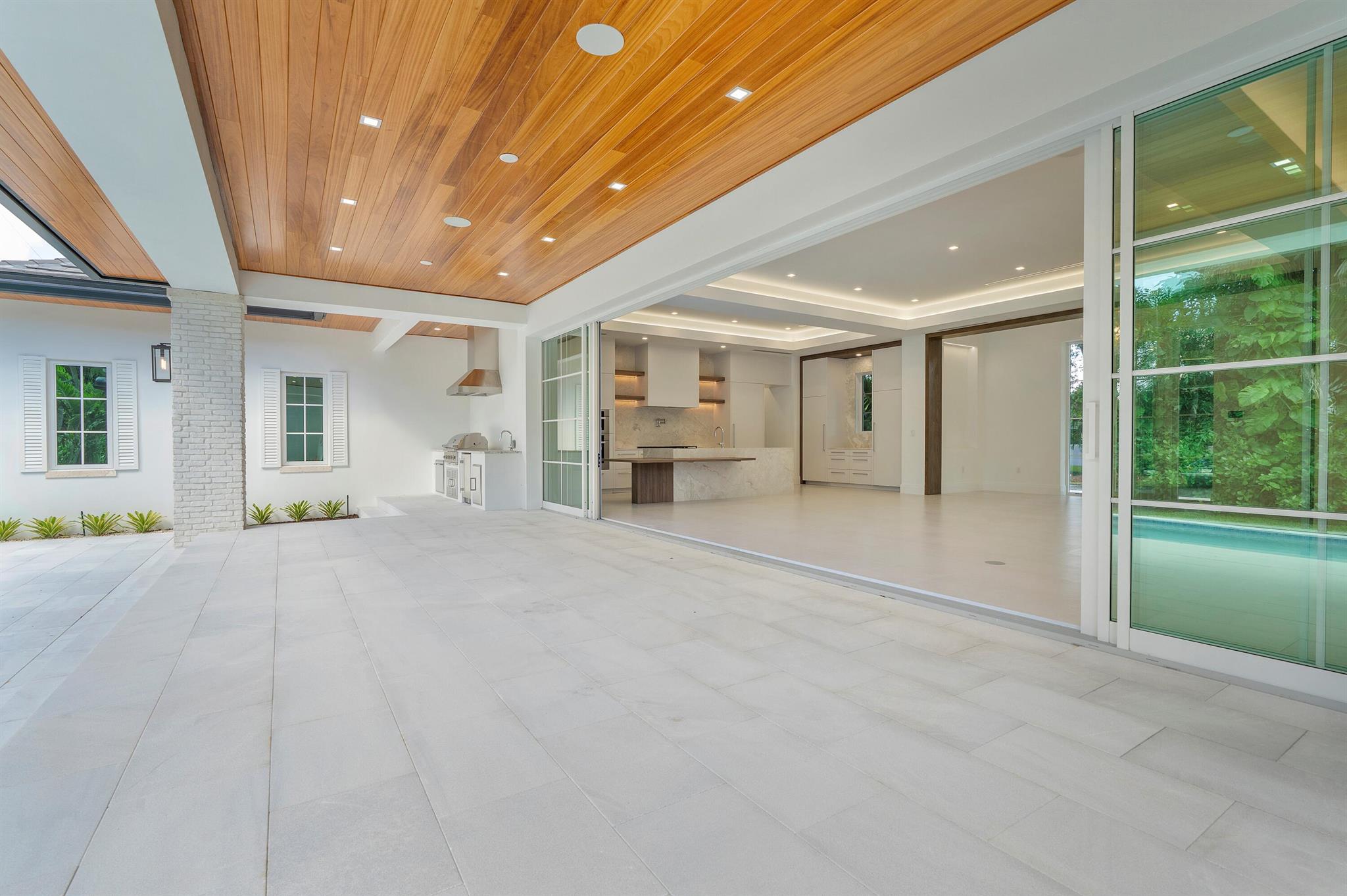 420 Barbarossa Ave Coral Gables, FL 33146