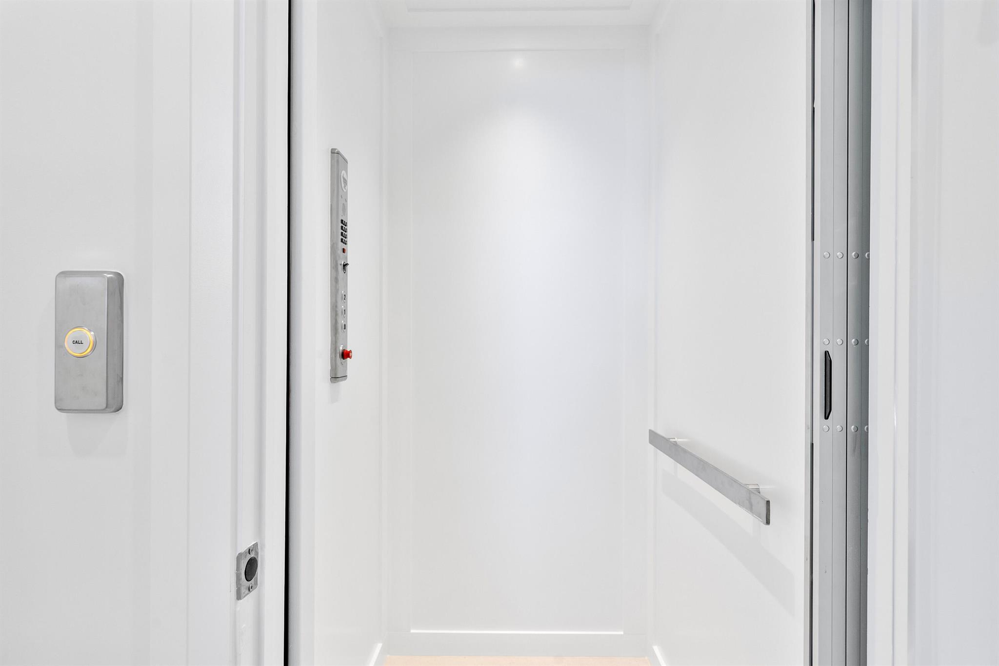 420 Barbarossa Ave Coral Gables, FL 33146