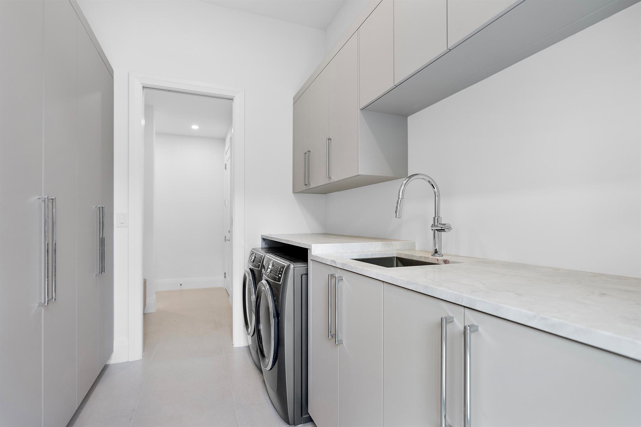 420 Barbarossa Ave Coral Gables, FL 33146