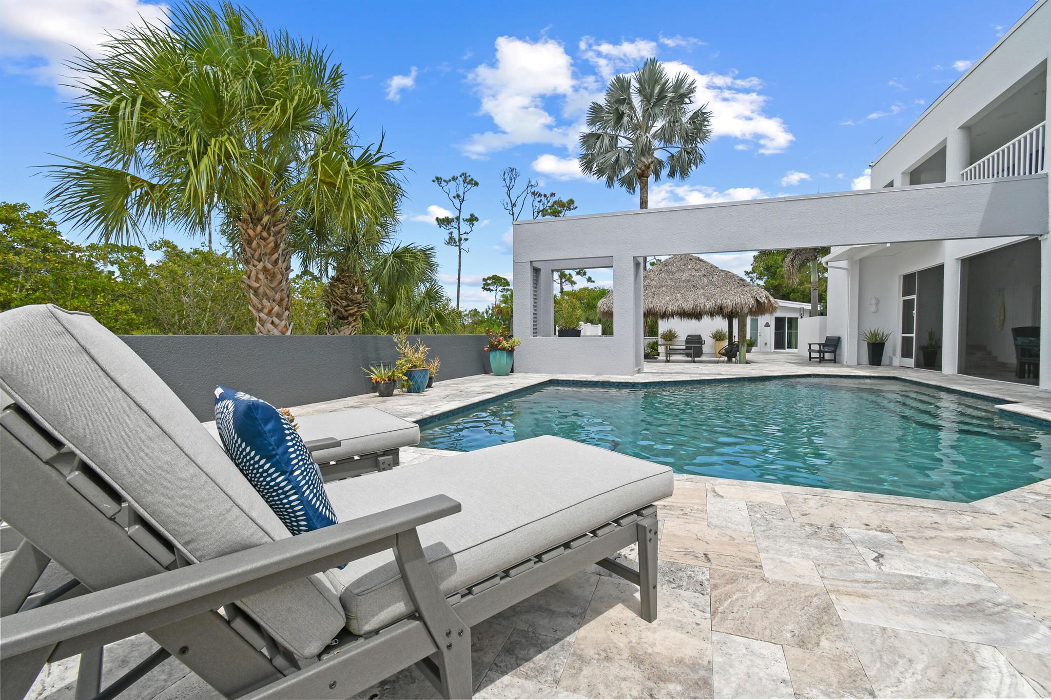 10541 SE Le Parc Jupiter, FL 33469