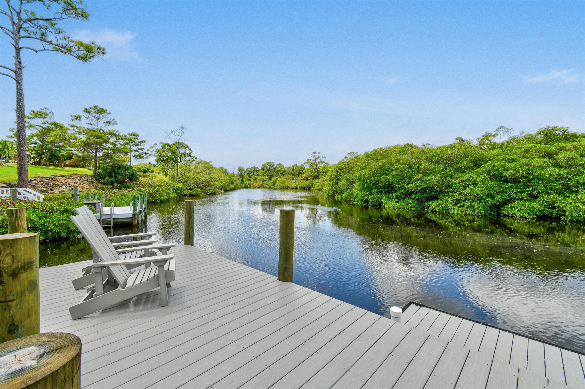 10541 SE Le Parc Jupiter, FL 33469