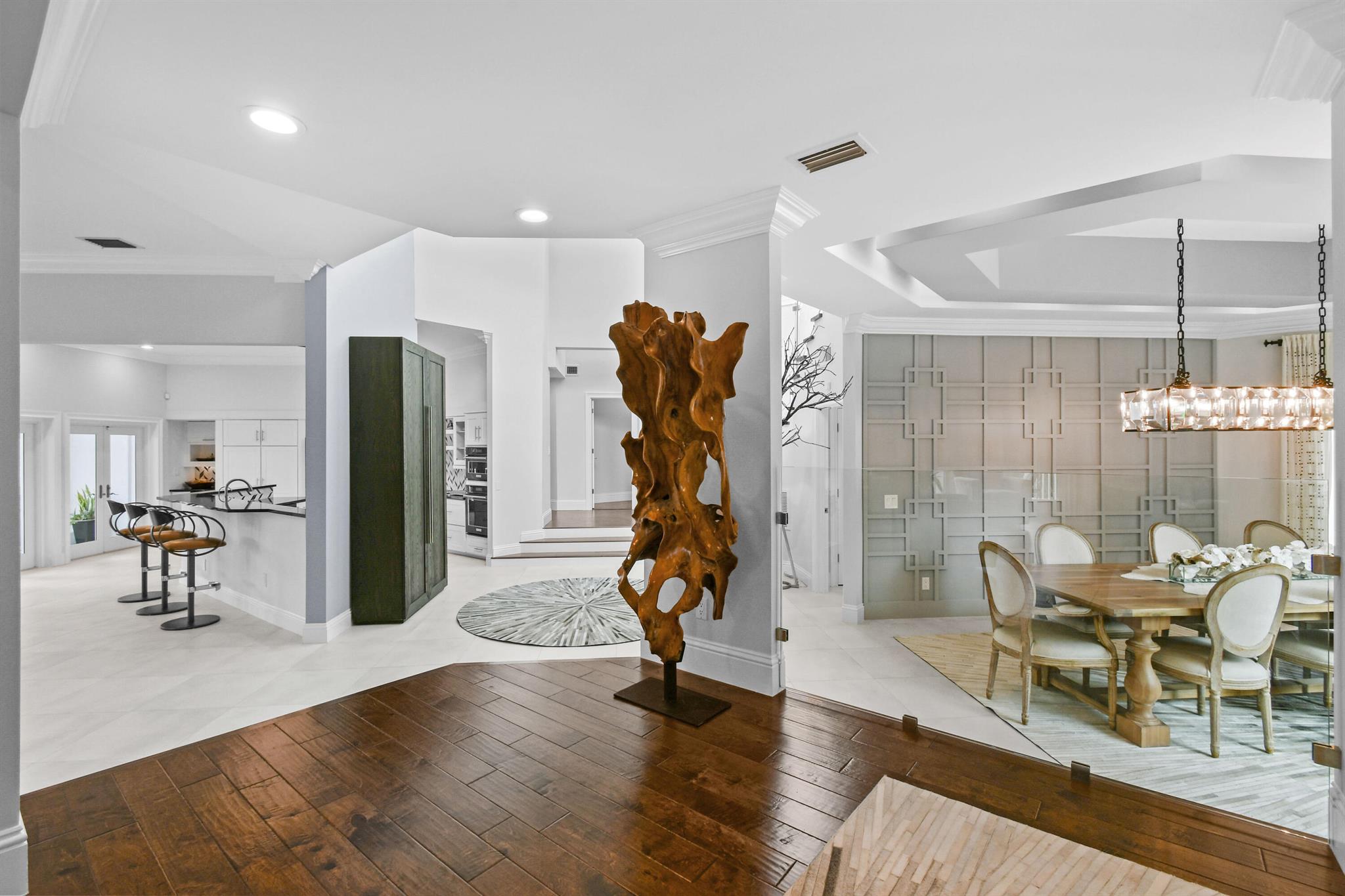 10541 SE Le Parc Jupiter, FL 33469