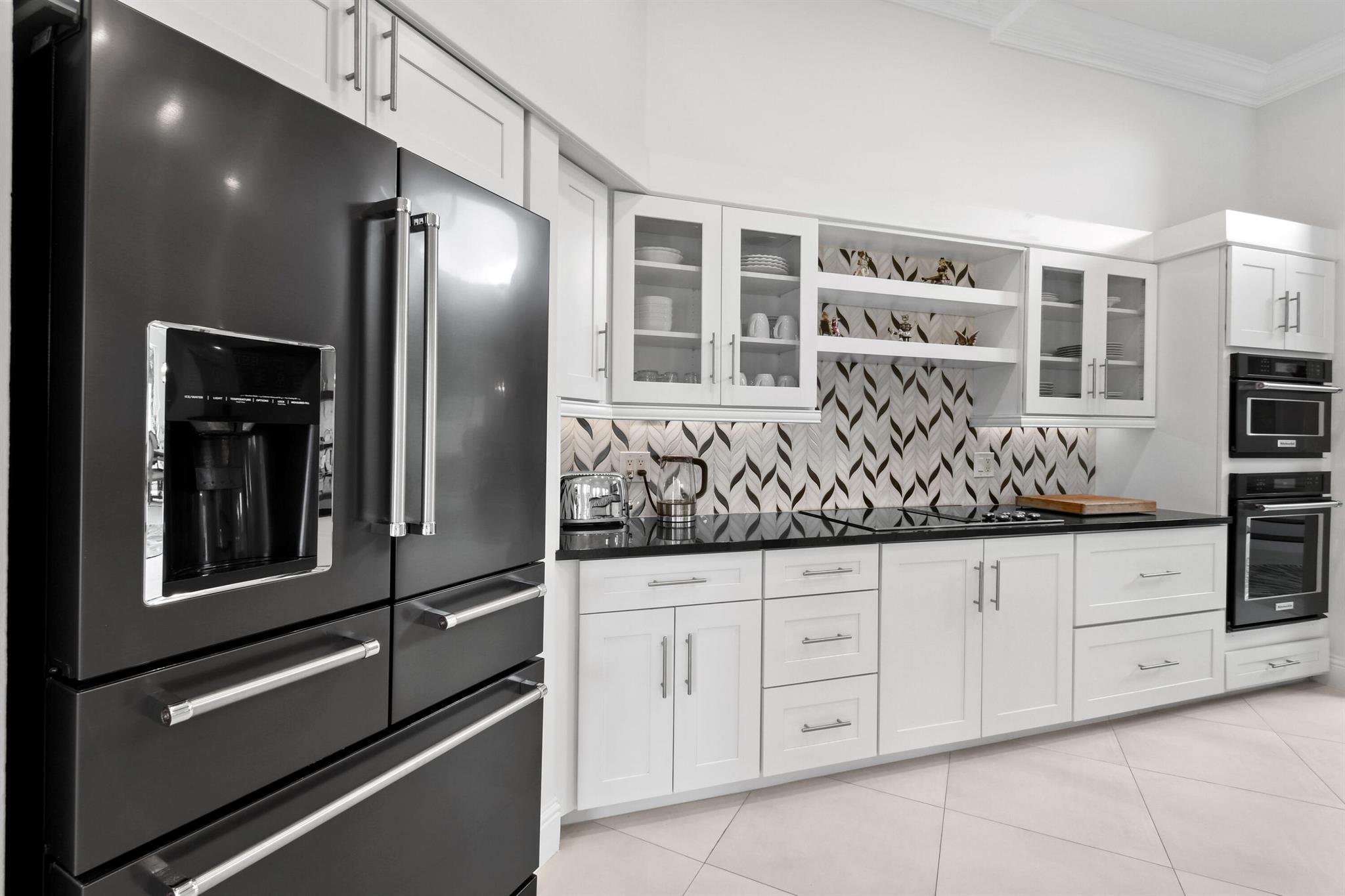 10541 SE Le Parc Jupiter, FL 33469